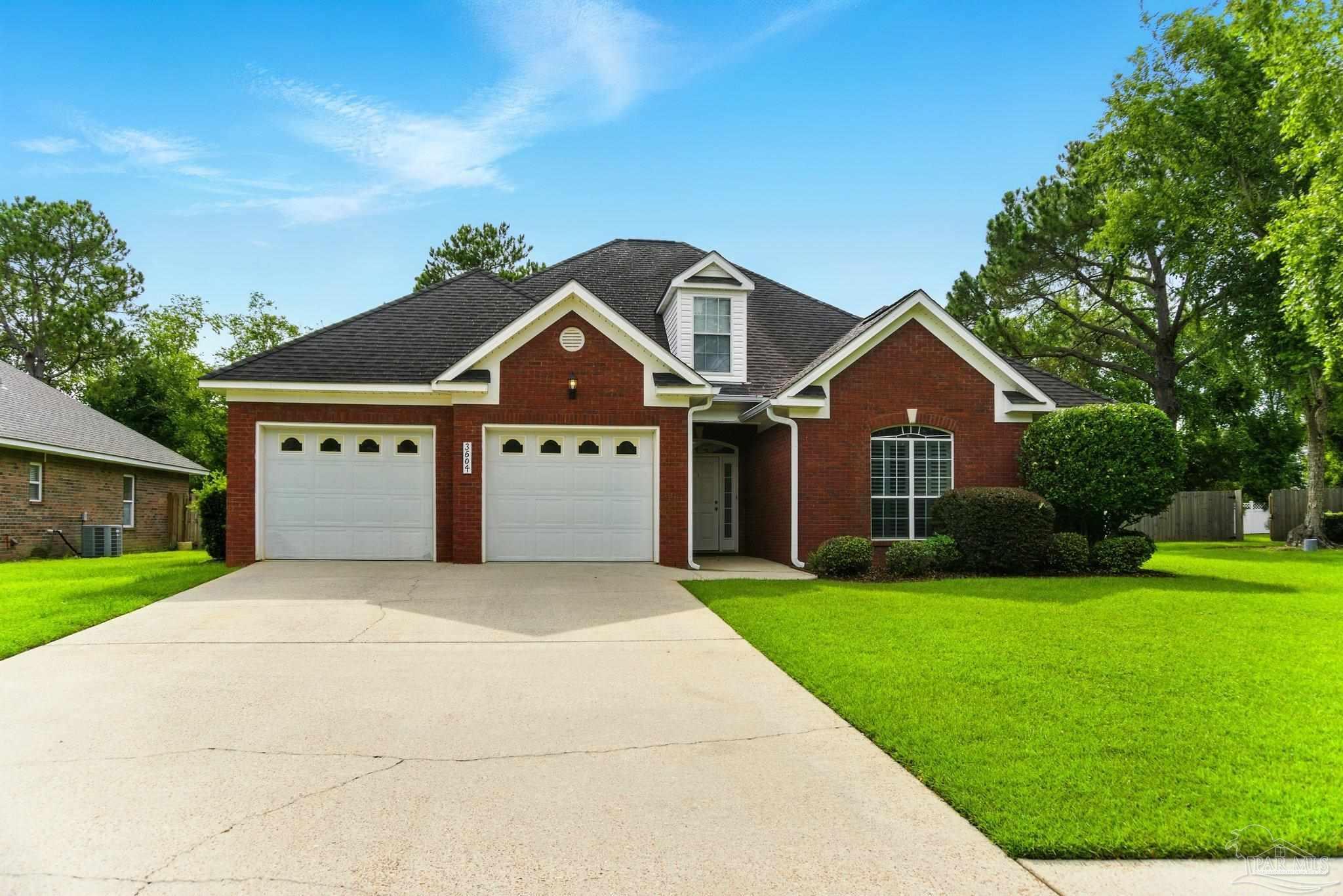 Photo of Listing #666101