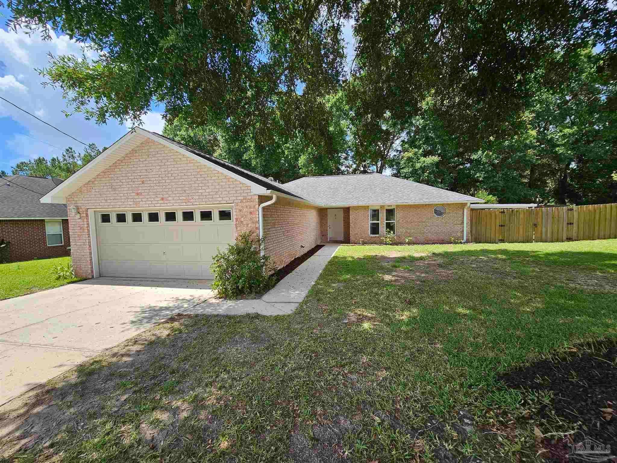 Photo of Listing #666162