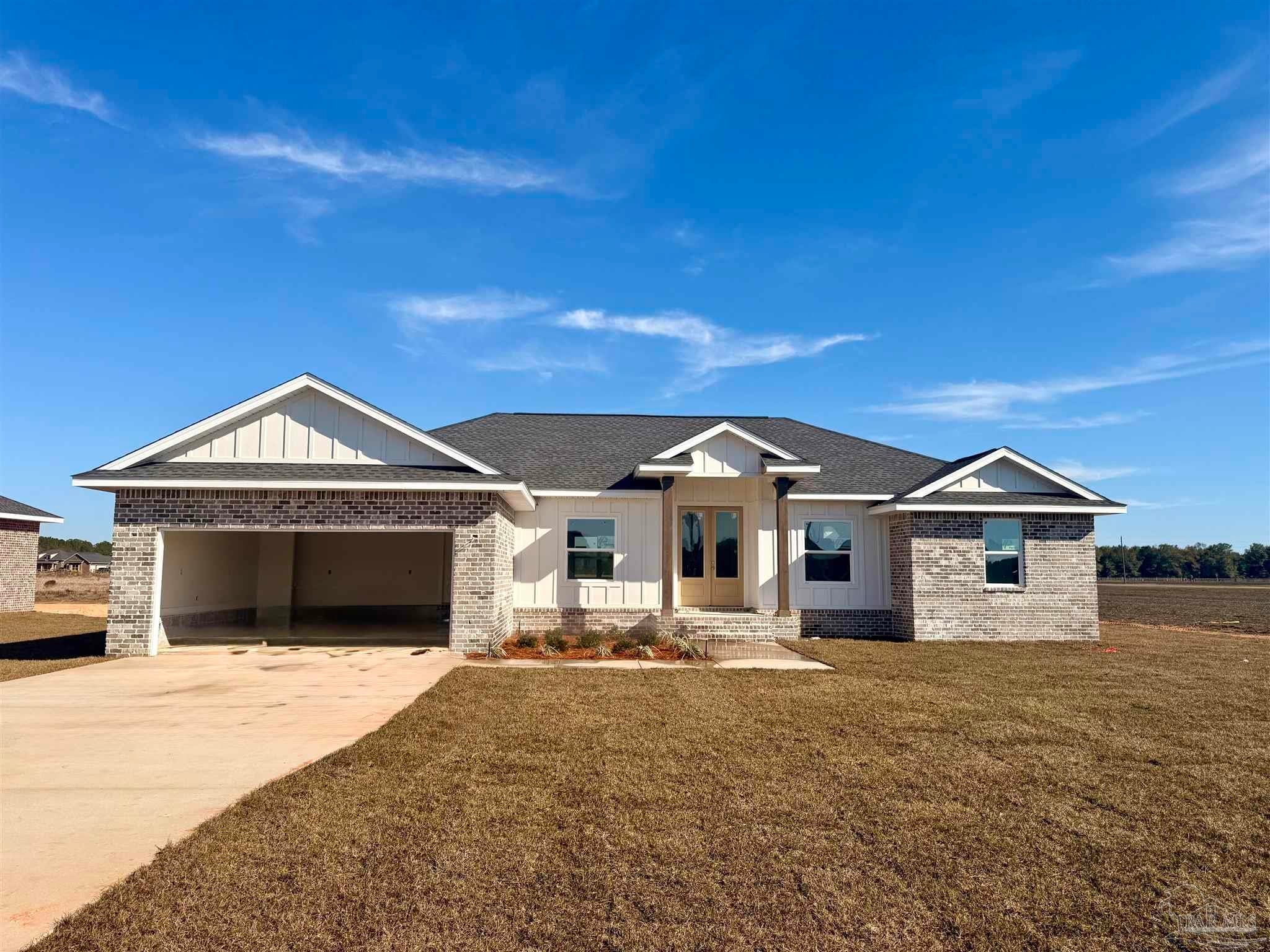 Photo of Listing #666547