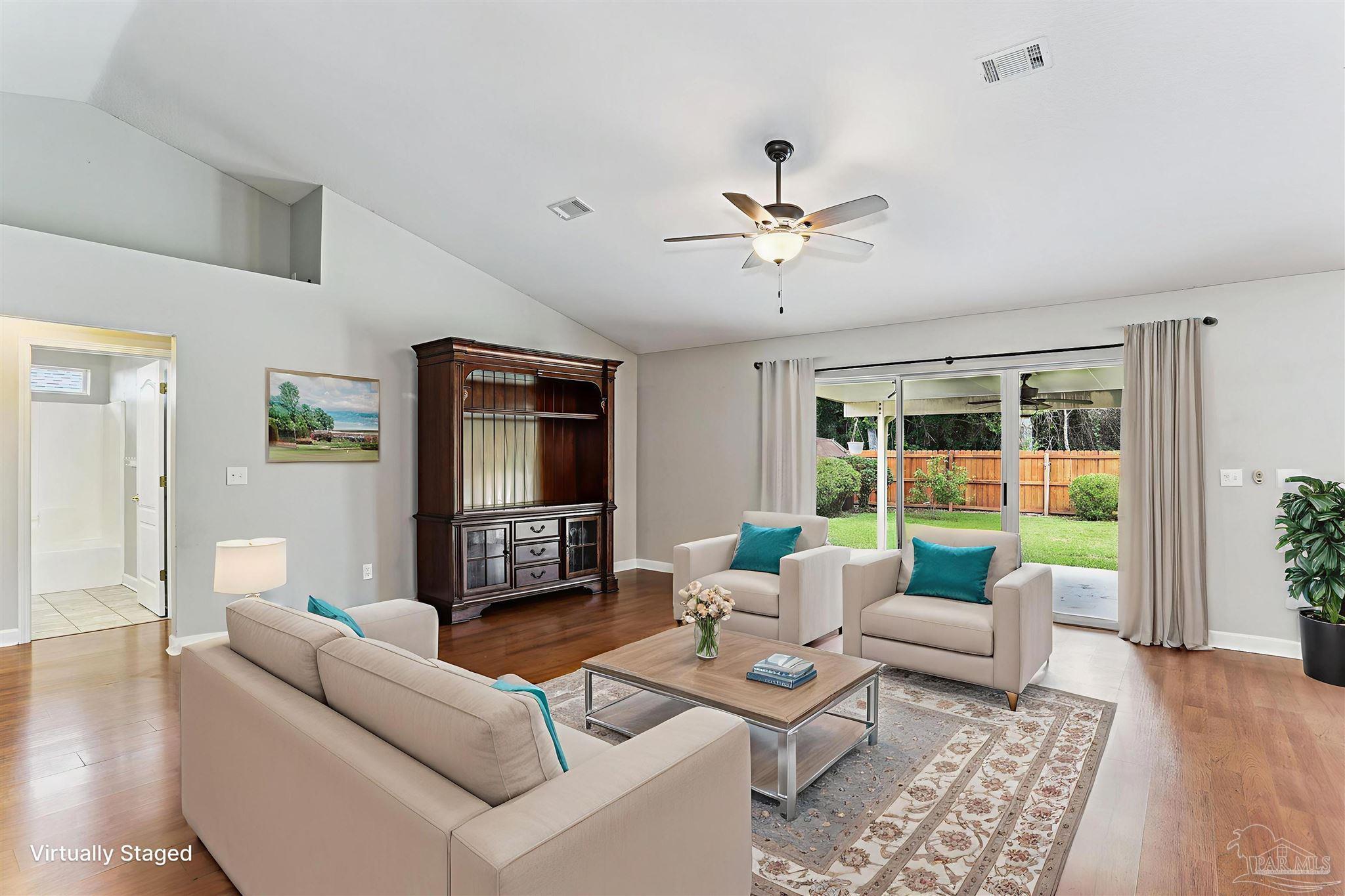 Photo of Listing #666688