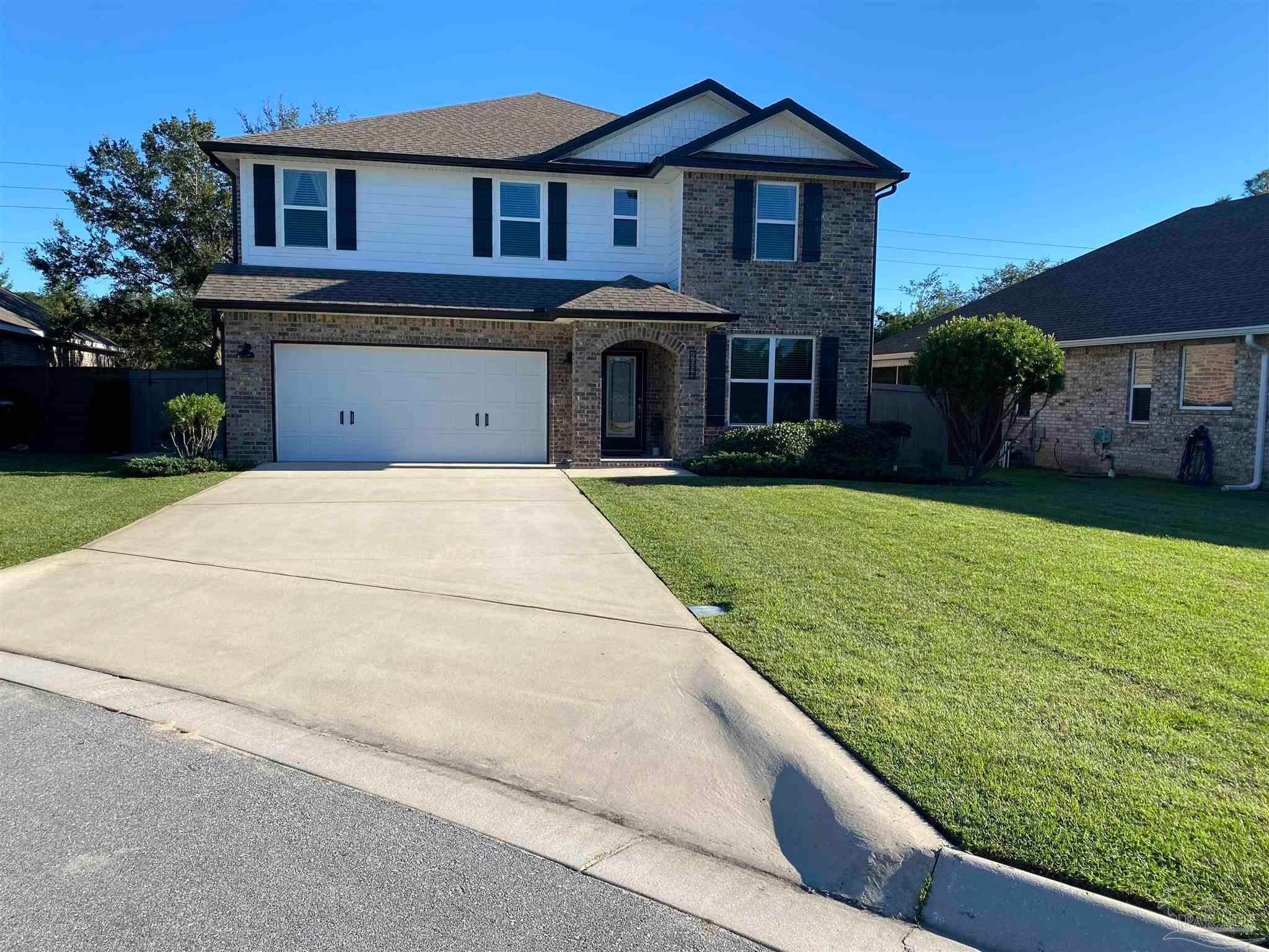 Photo of Listing #666902