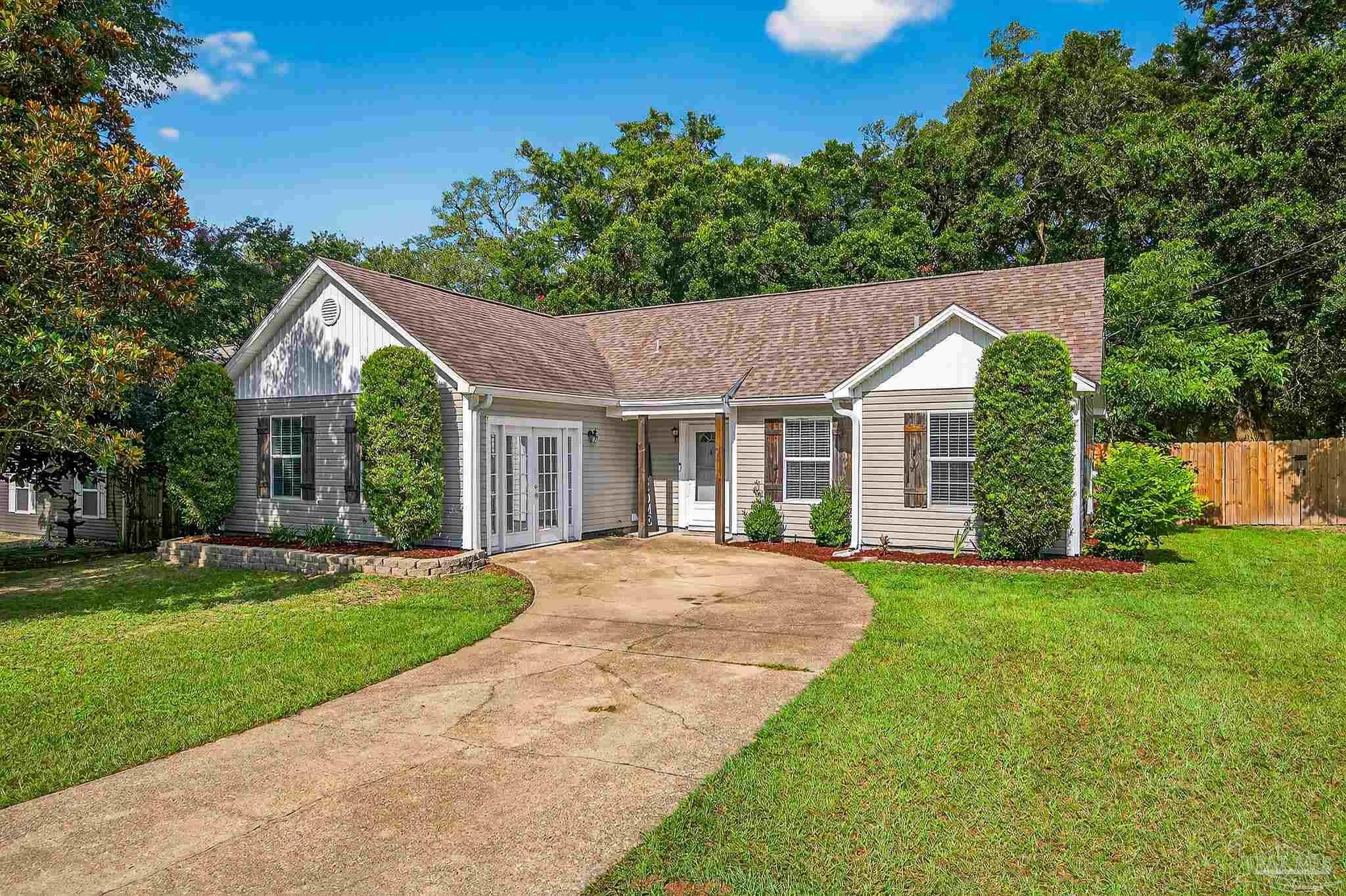Photo of Listing #667233