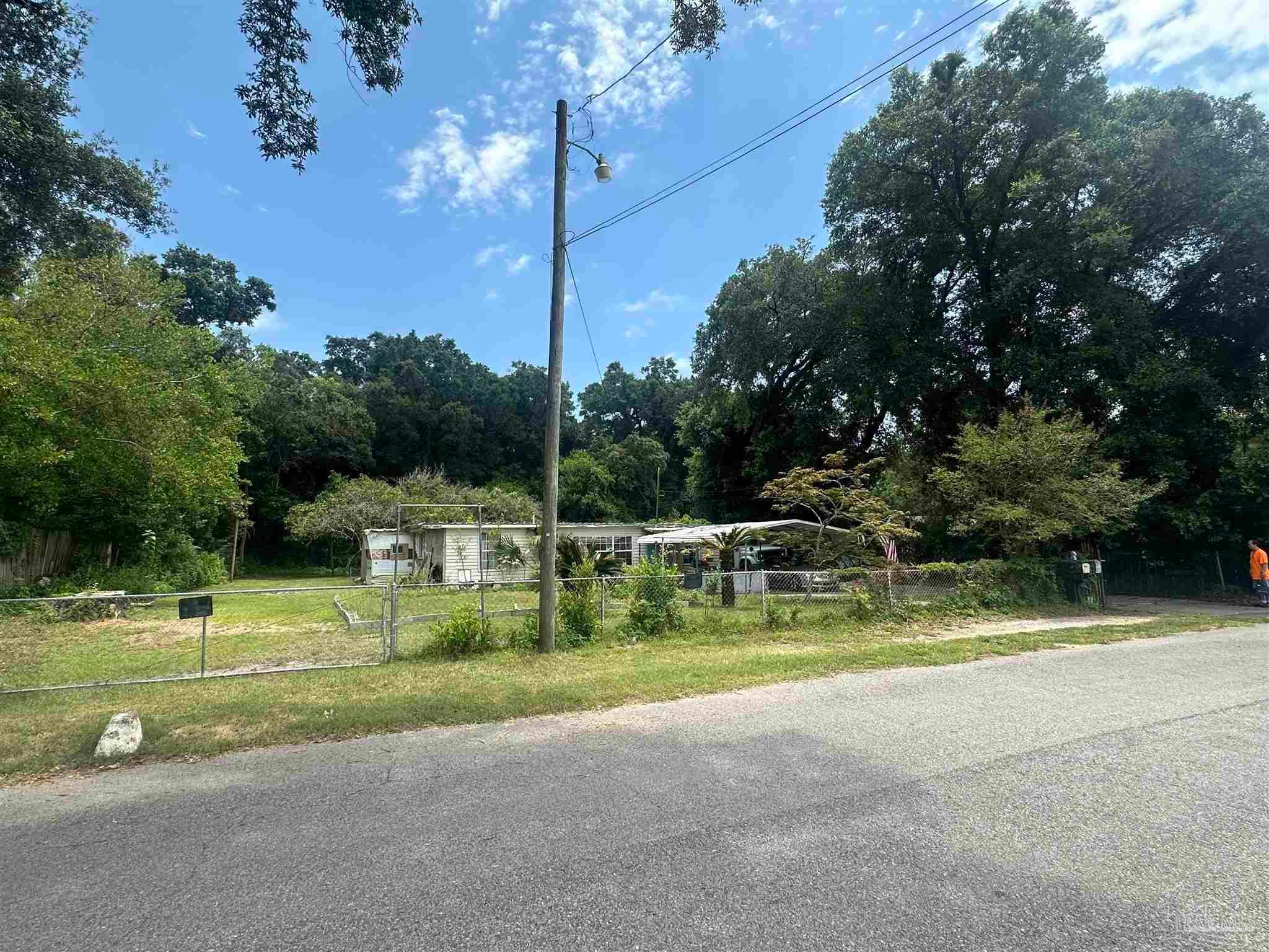 Photo of Listing #667345