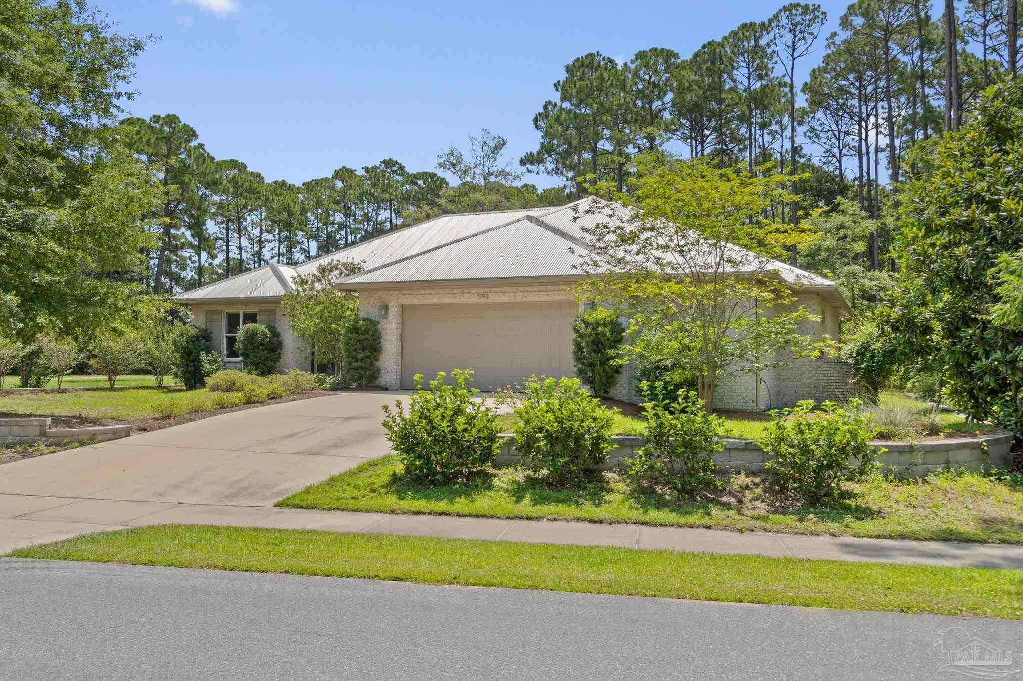 Photo of Listing #667524