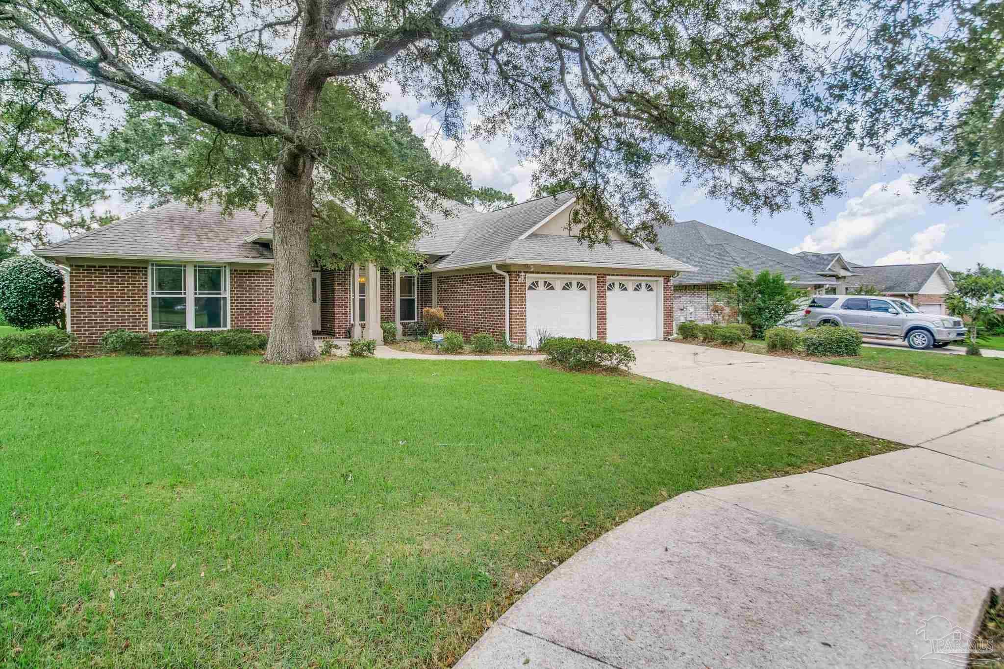 Photo of Listing #667649