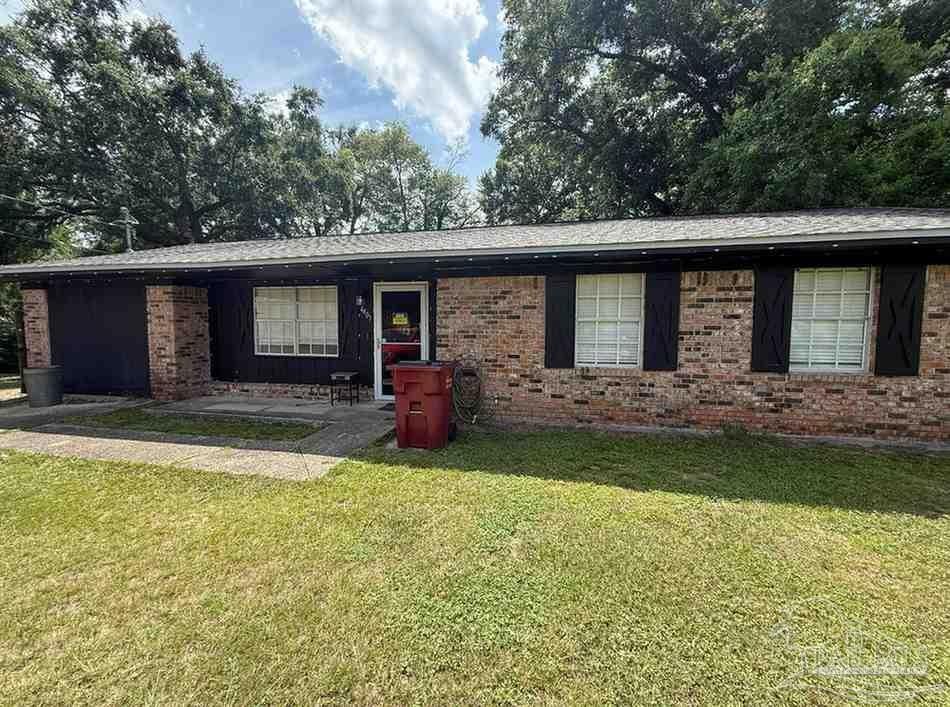 Photo of Listing #667941