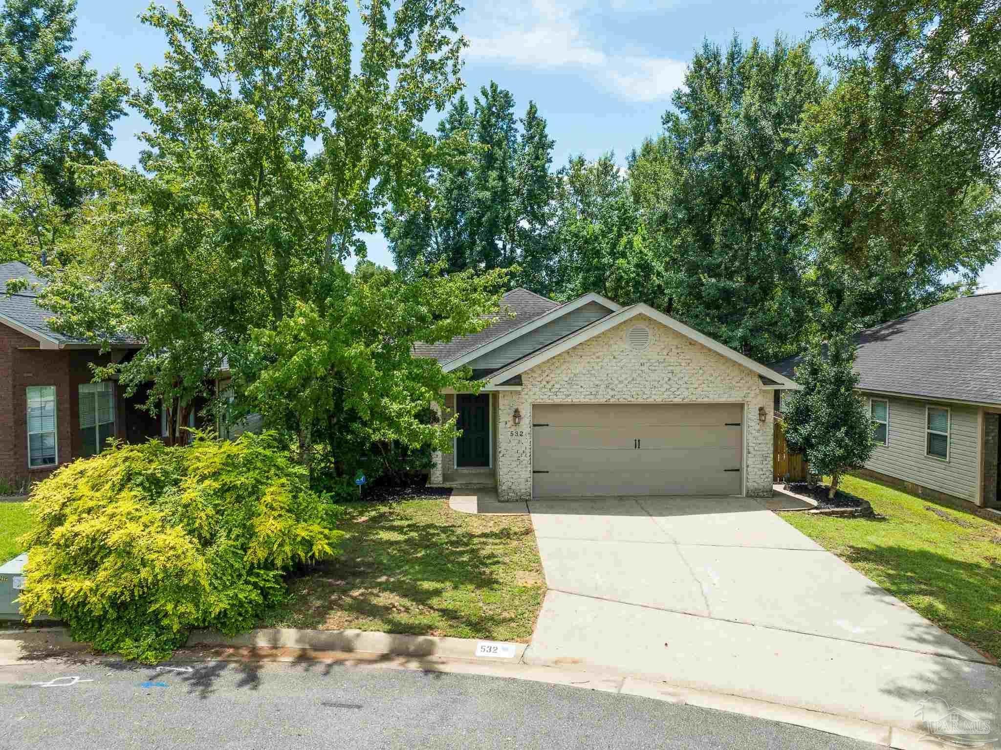 Photo of Listing #668757