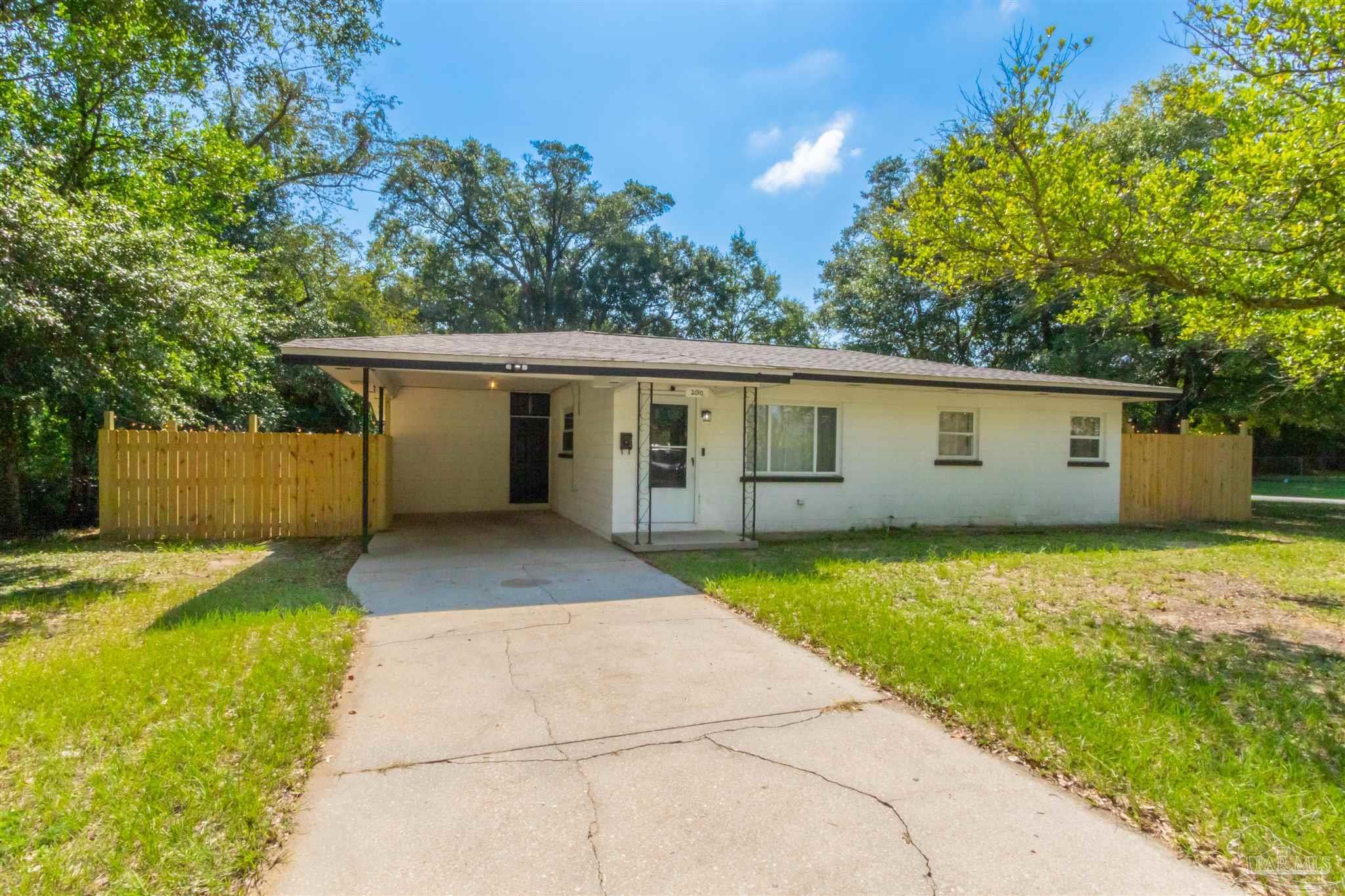Photo of Listing #668809