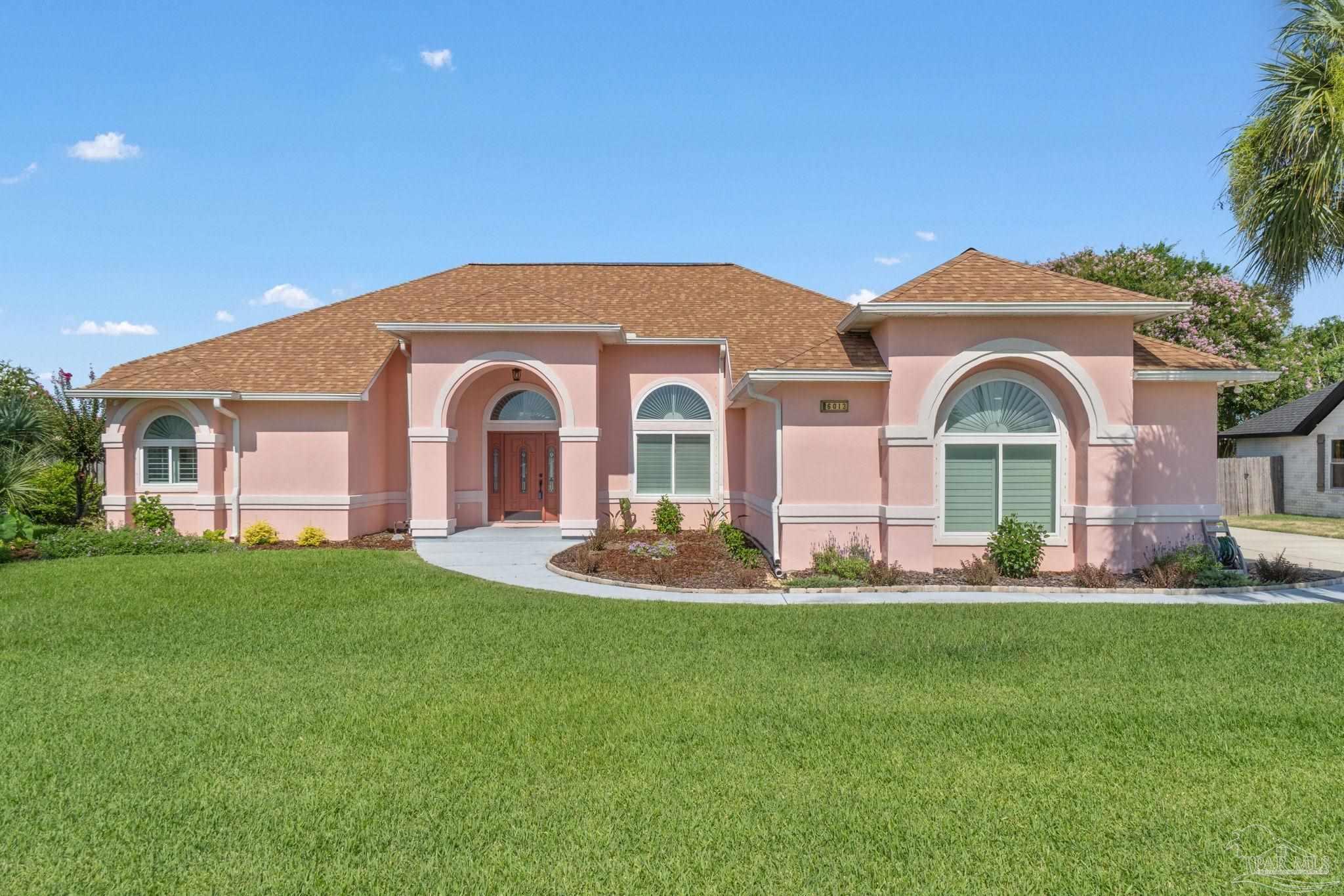 Photo of Listing #668818
