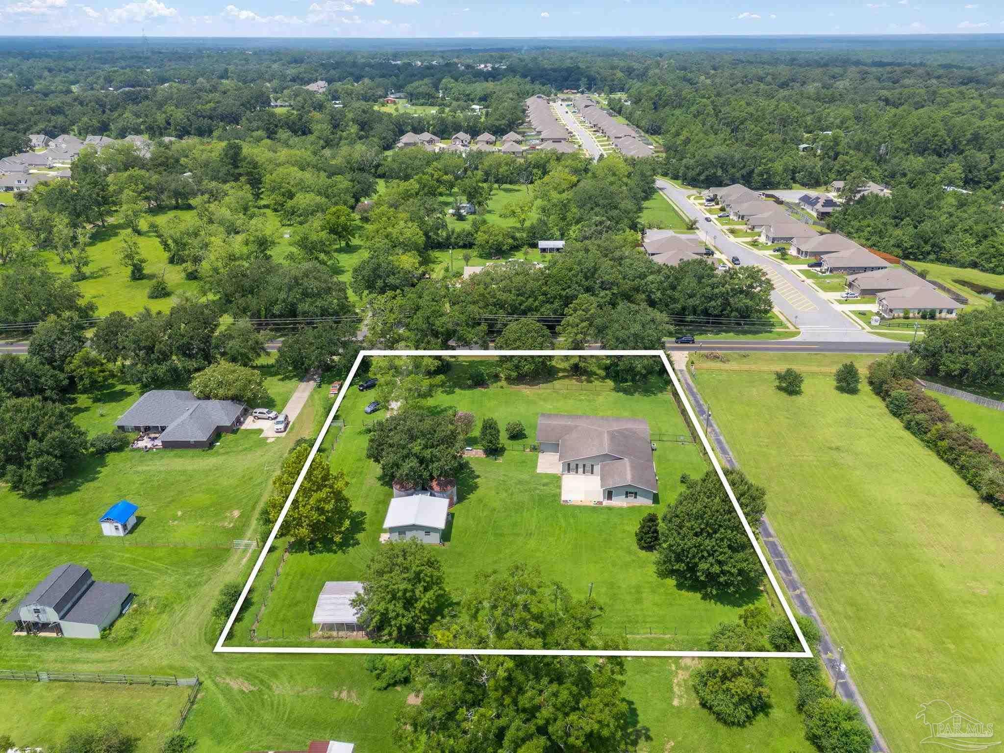 Photo of Listing #669158