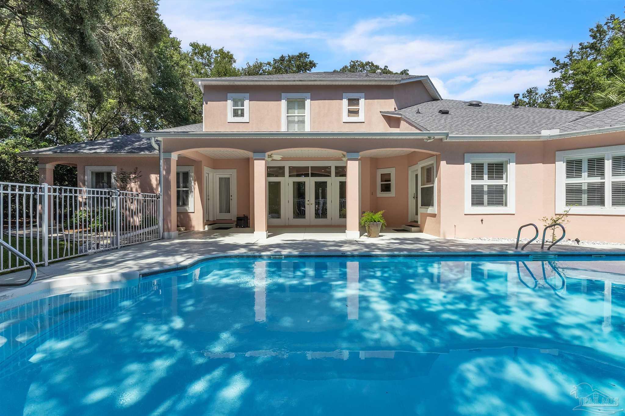 Photo of Listing #669405