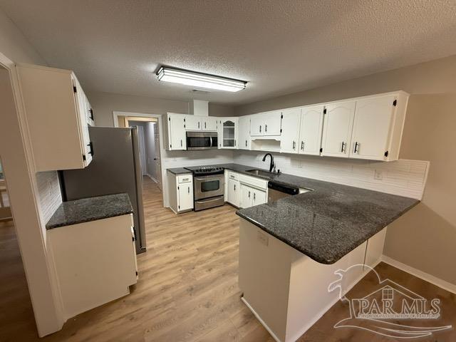 Photo of Listing #669433