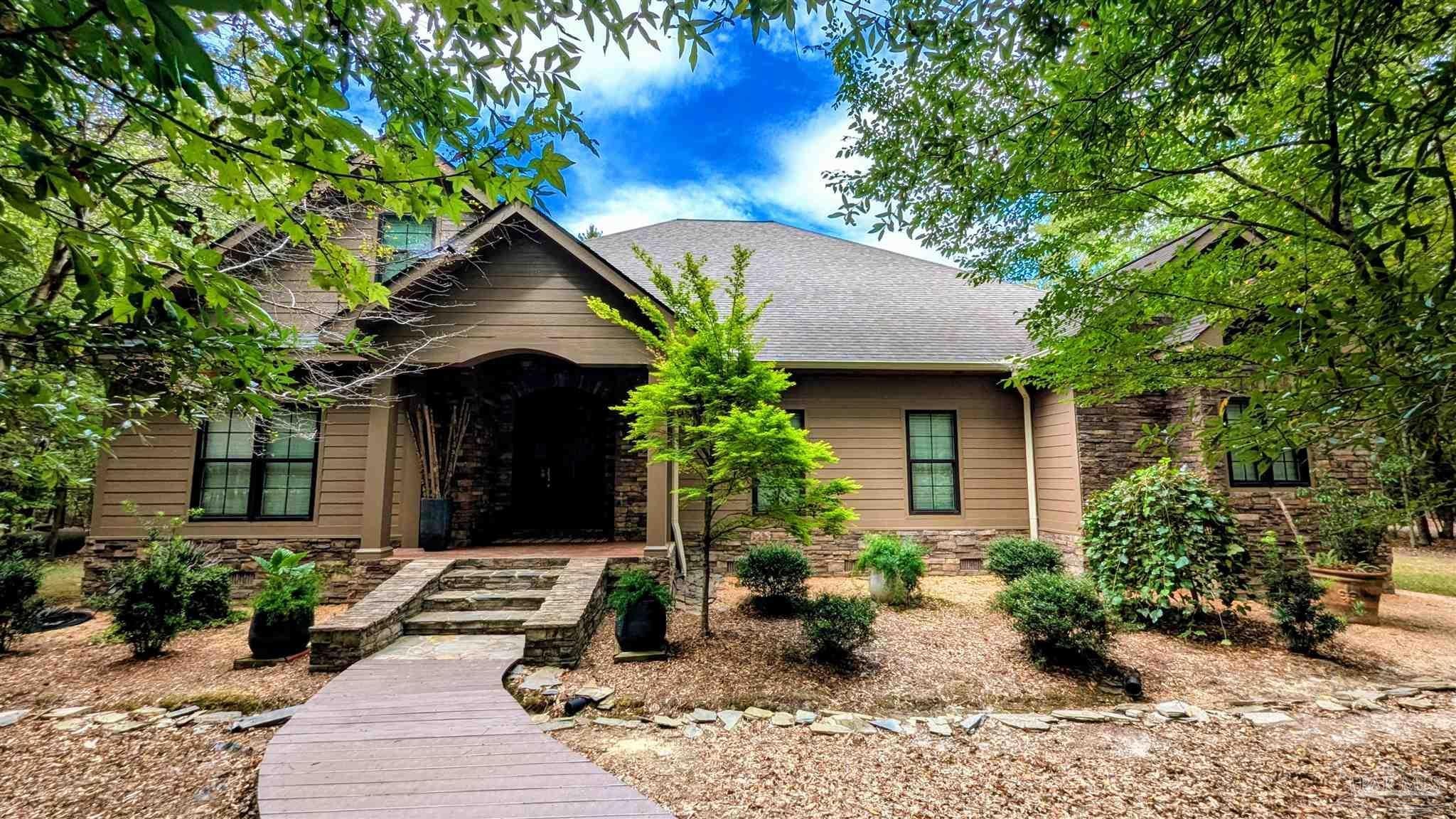 Photo of Listing #669950