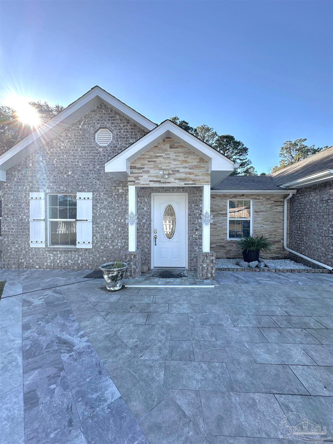 Photo of Listing #670019