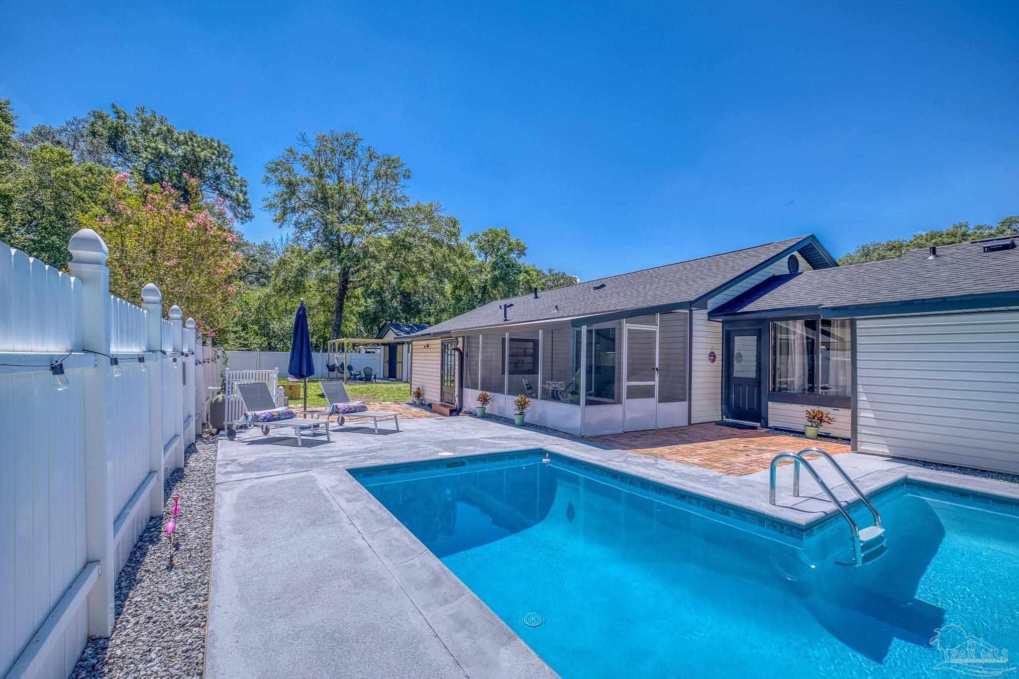 Photo of Listing #670050