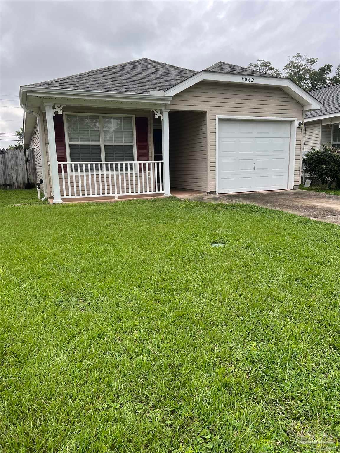 Photo of Listing #670157