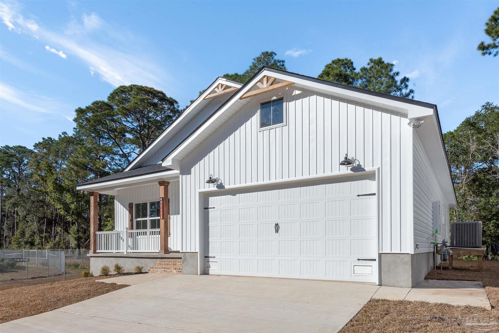 Photo of Listing #670355