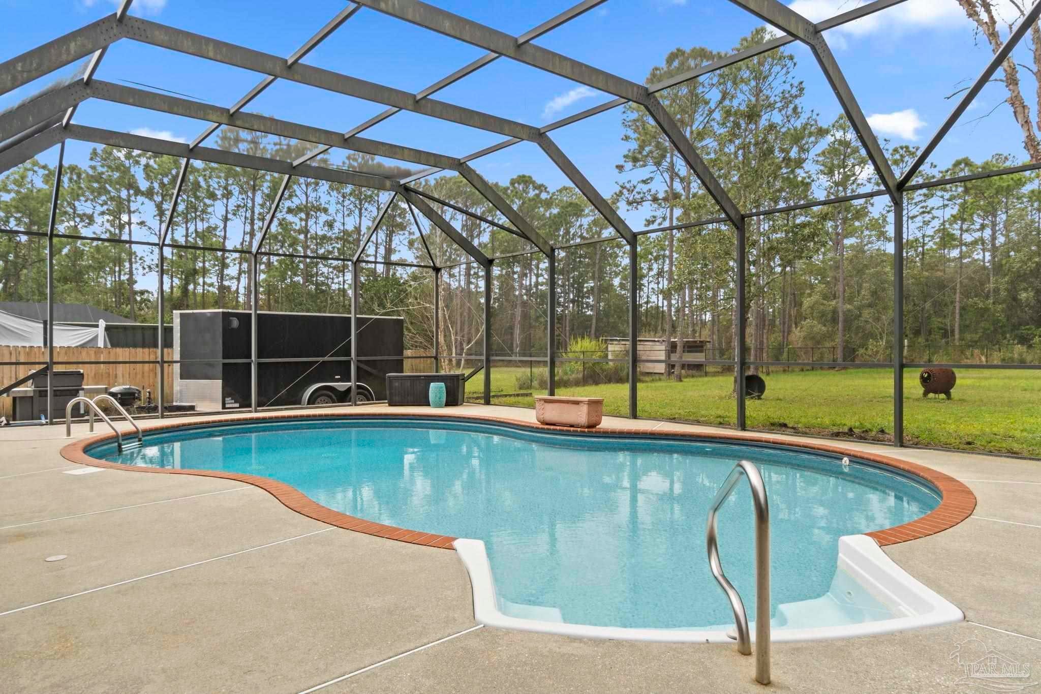 Photo of Listing #670374