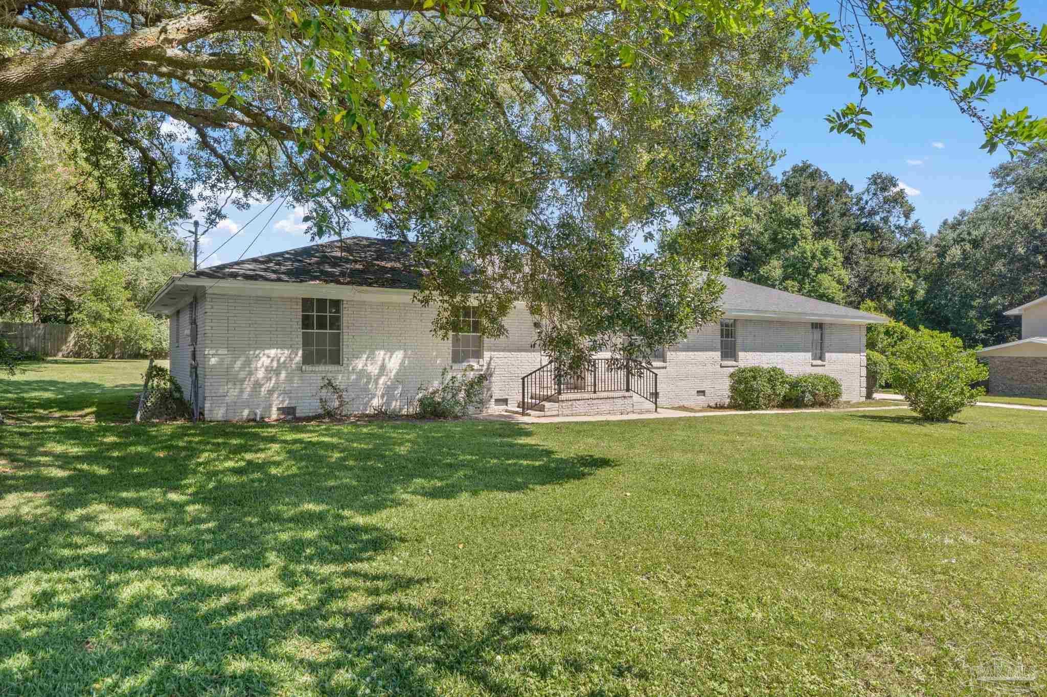 Photo of Listing #670524
