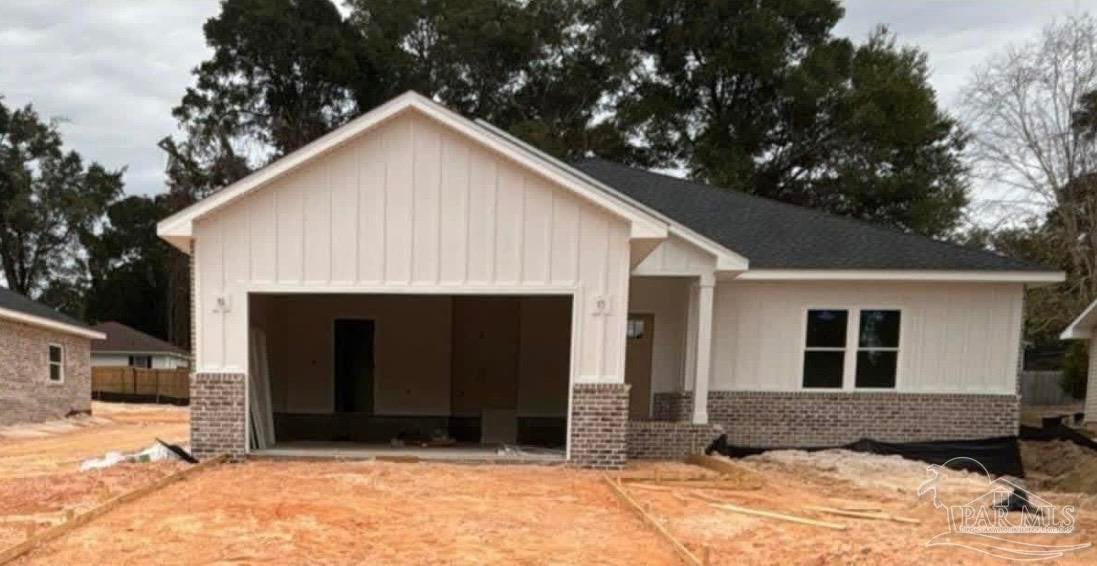 Photo of Listing #670579