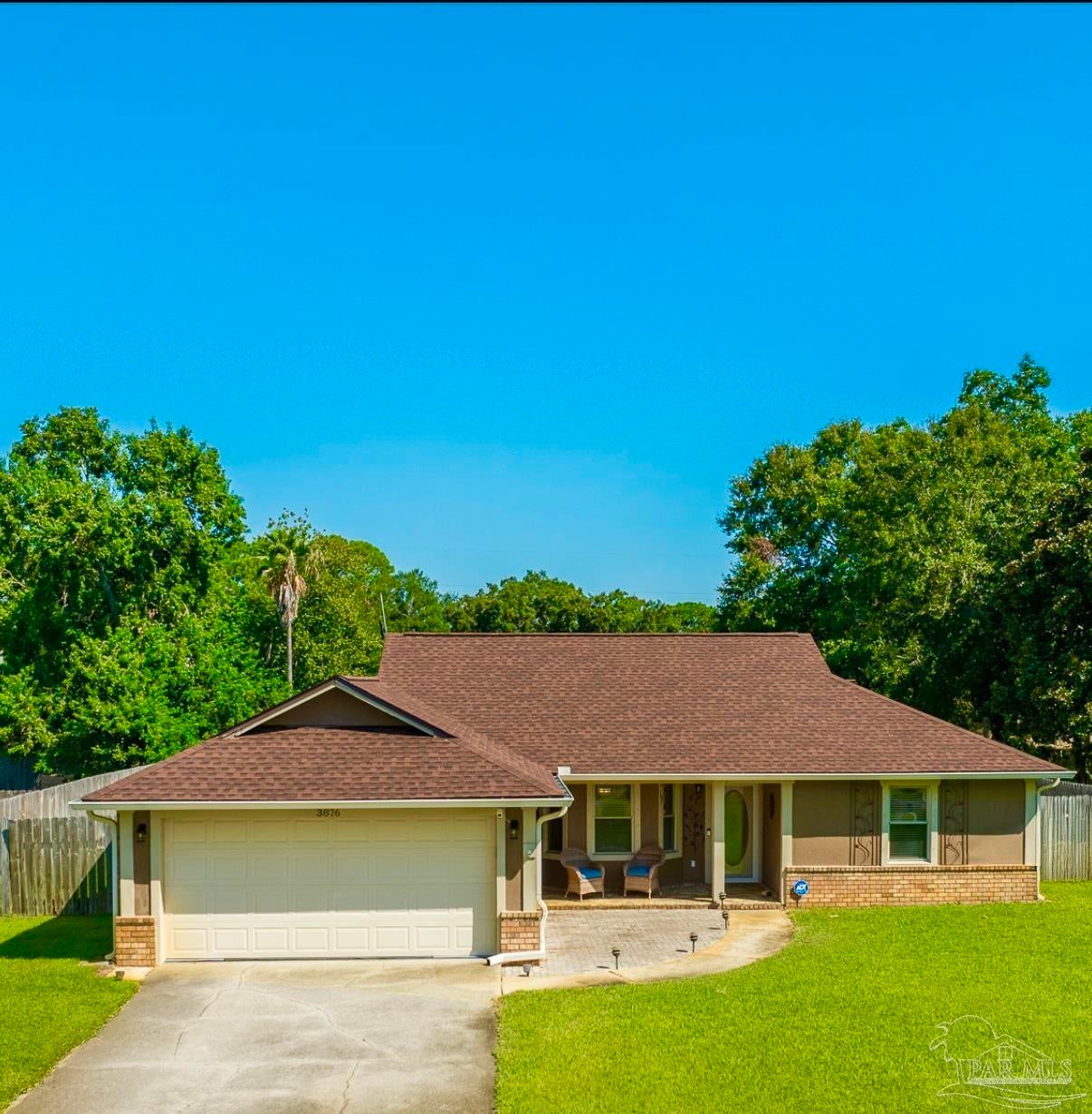 Photo of Listing #670835
