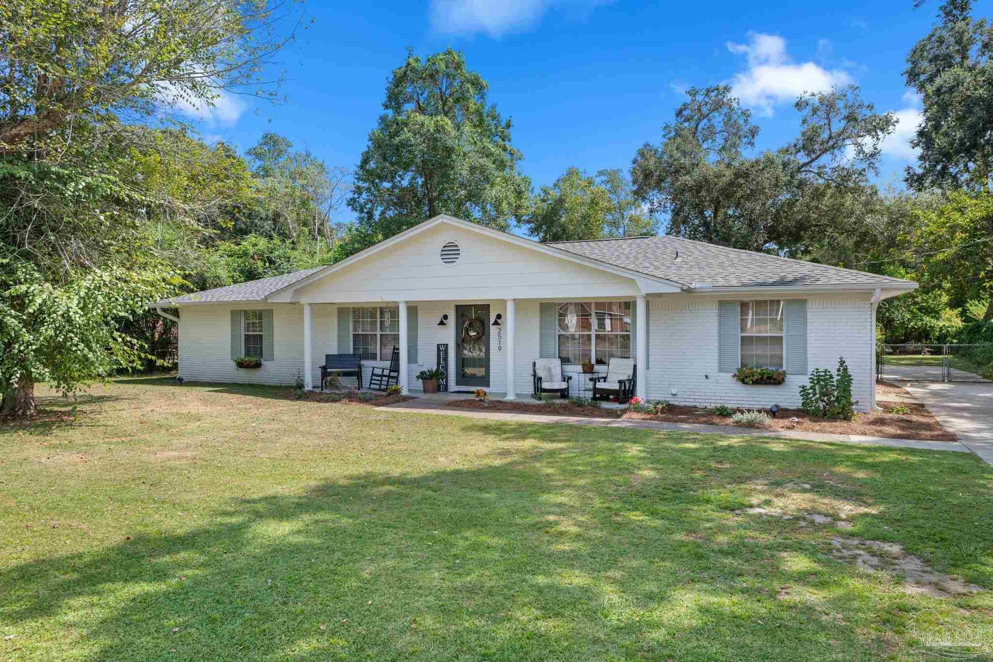 Photo of Listing #670935