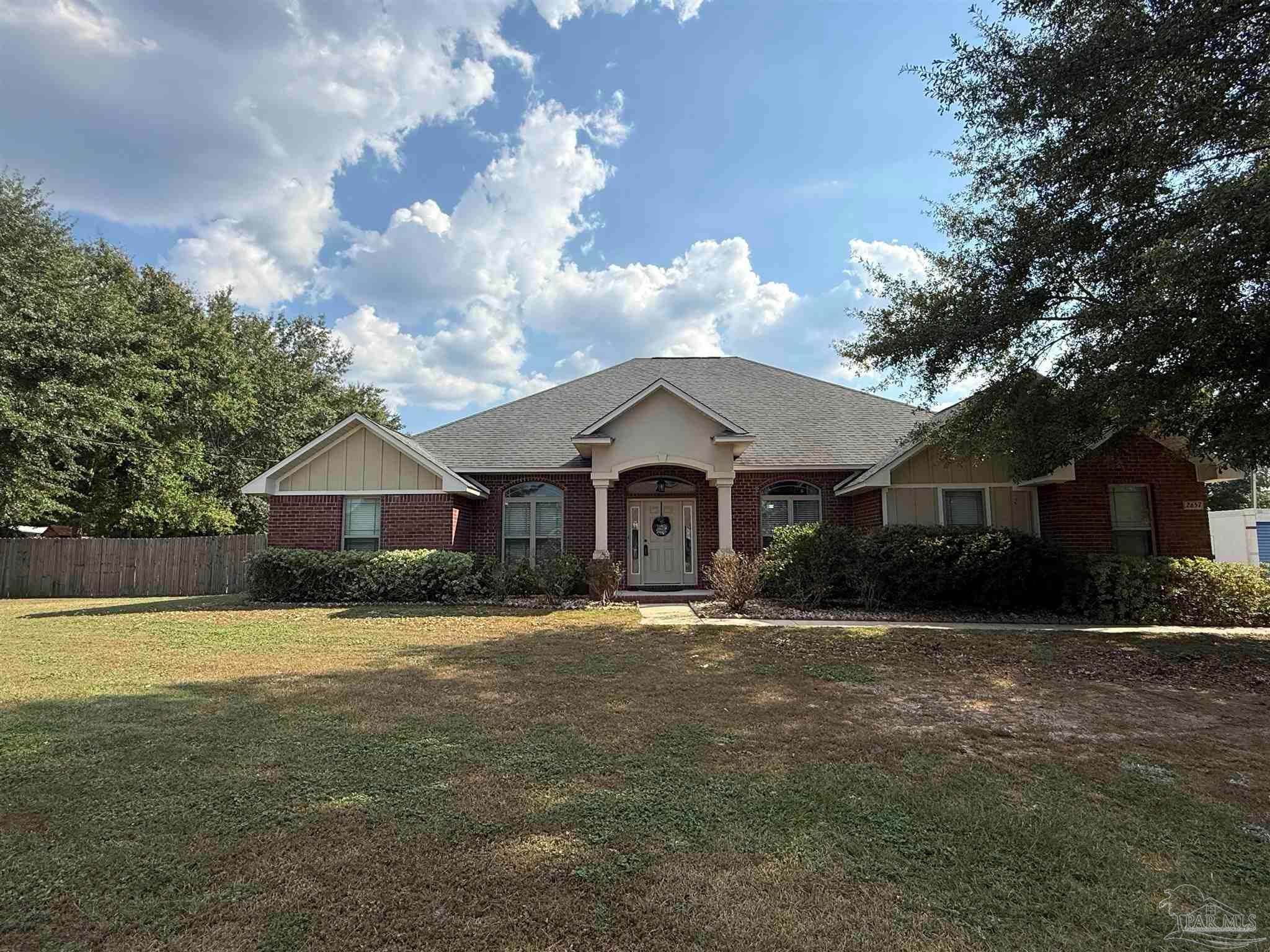 Photo of Listing #671043