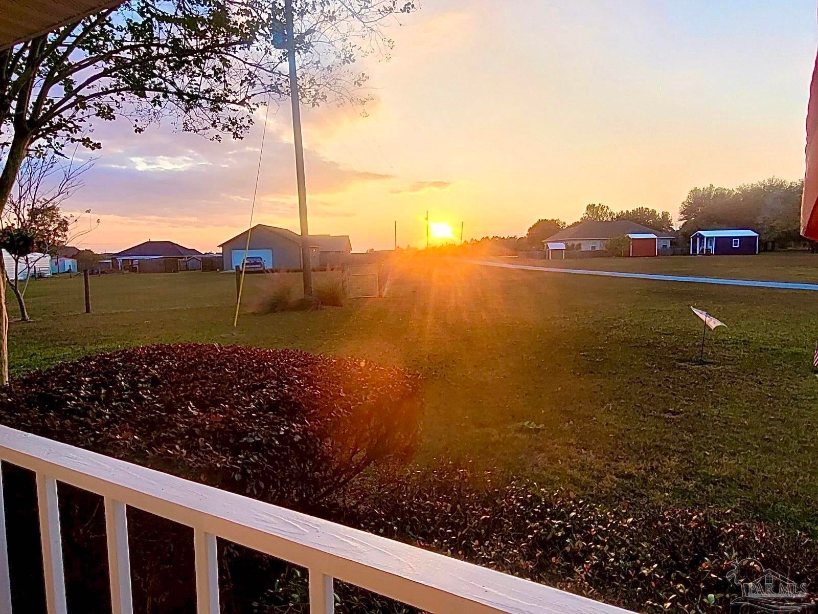 Photo of Listing #671077