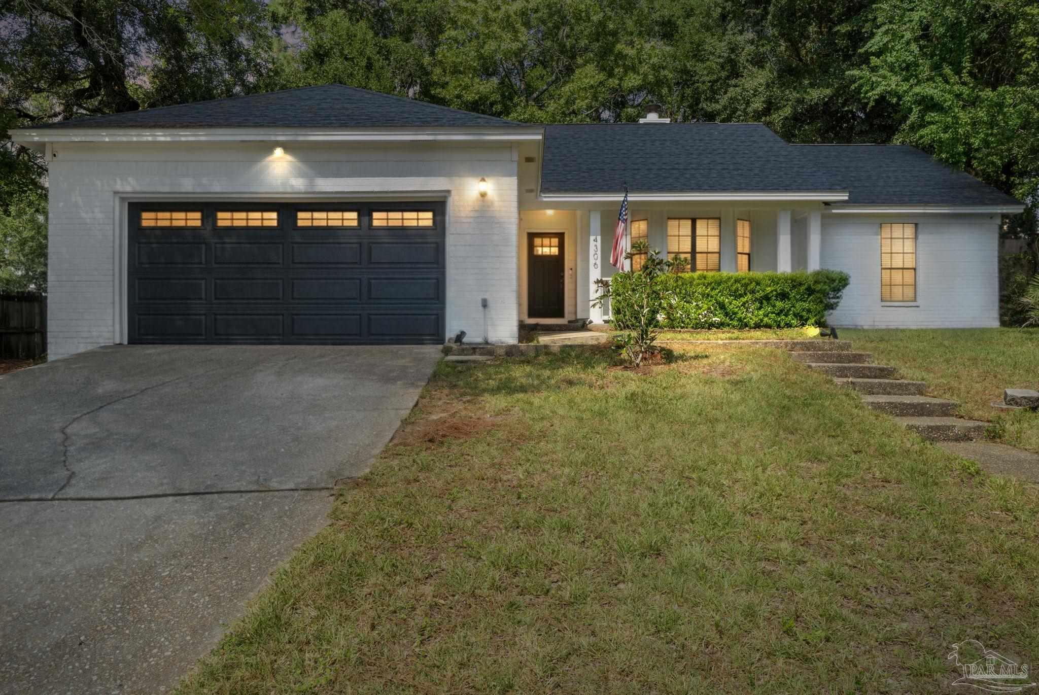 Photo of Listing #671193