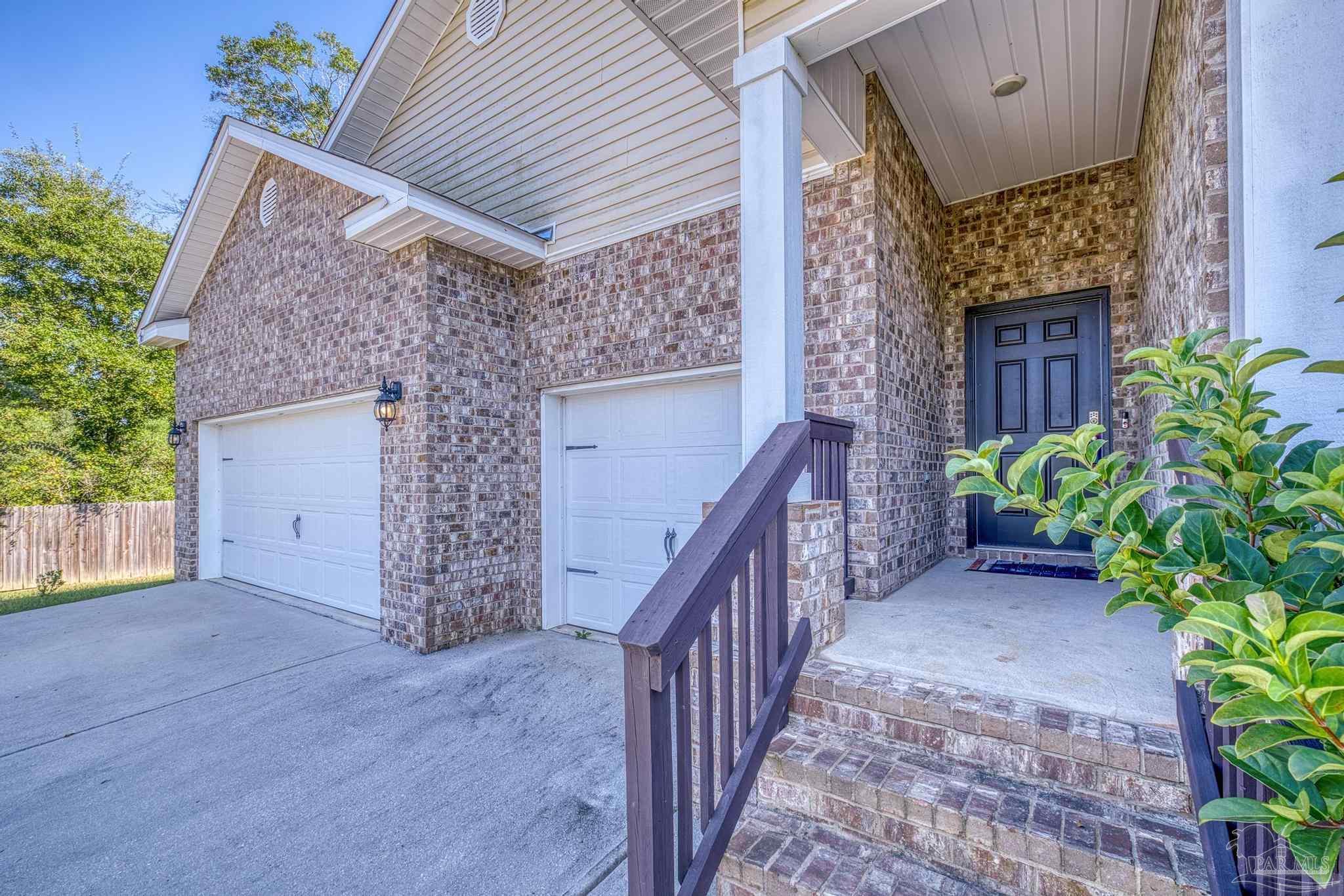 Photo of Listing #671219