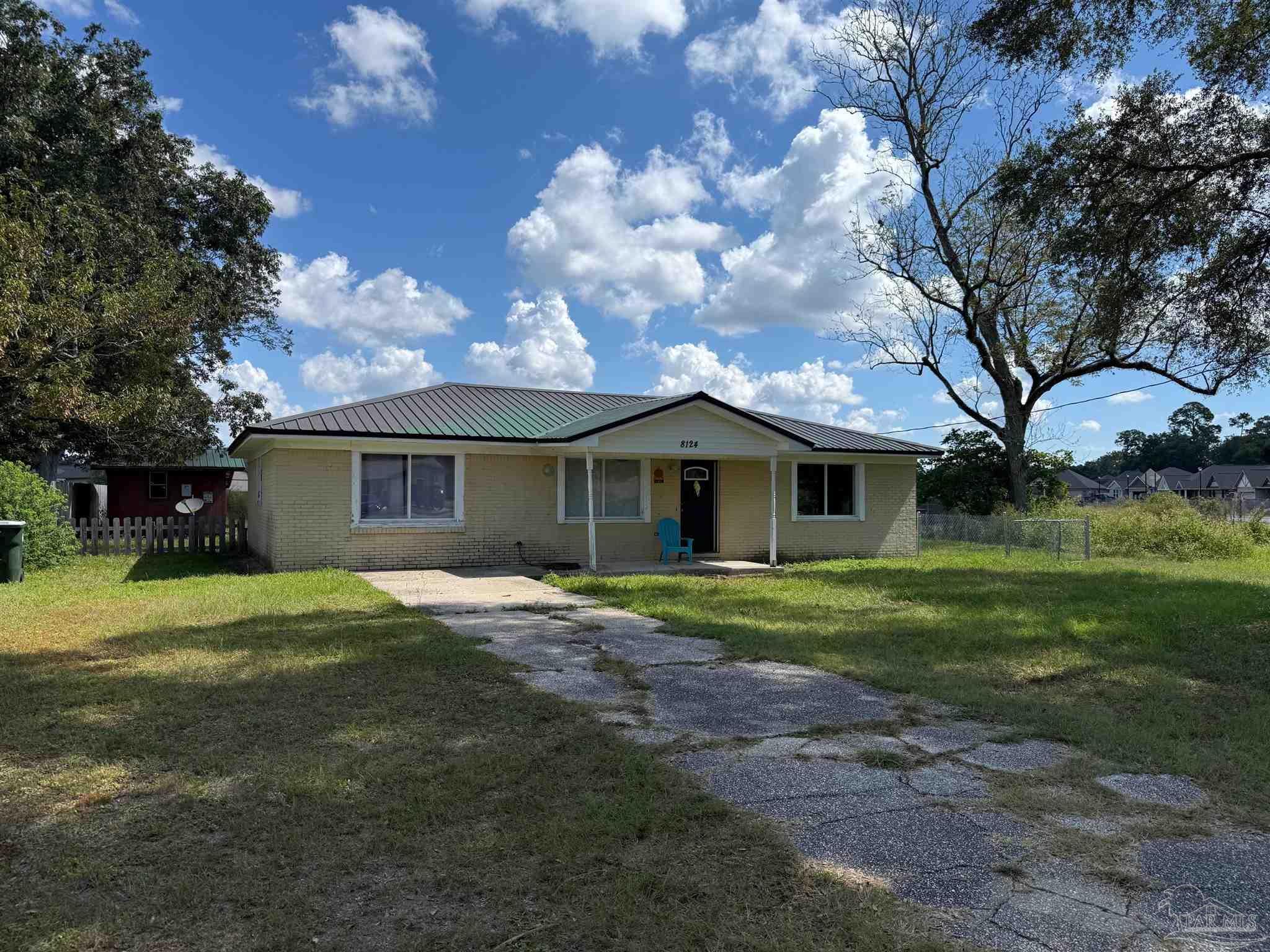 Photo of Listing #671336