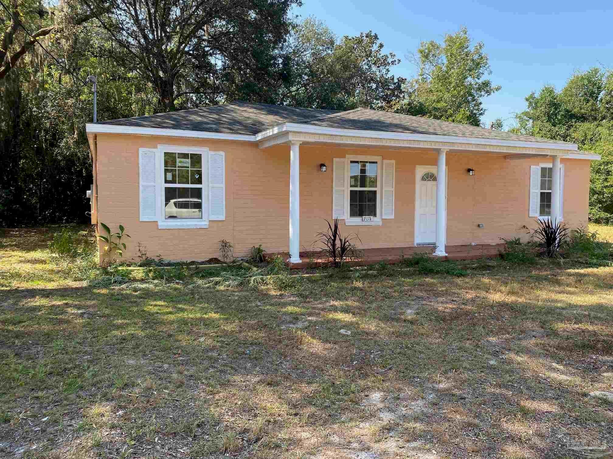 Photo of Listing #671444