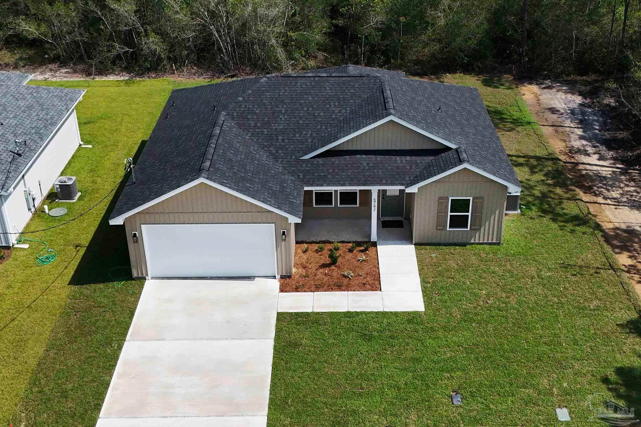 Photo of Listing #671471