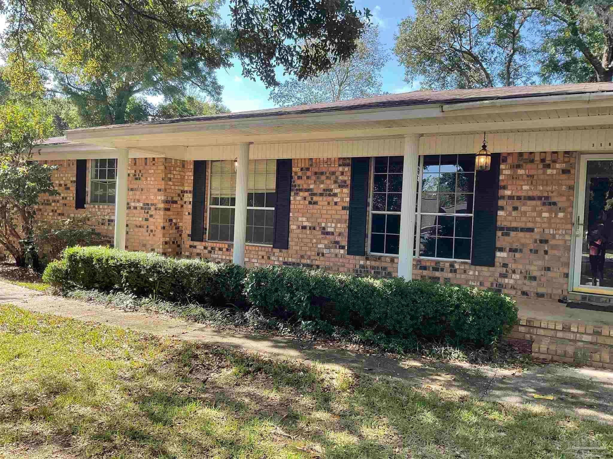 Photo of Listing #671498