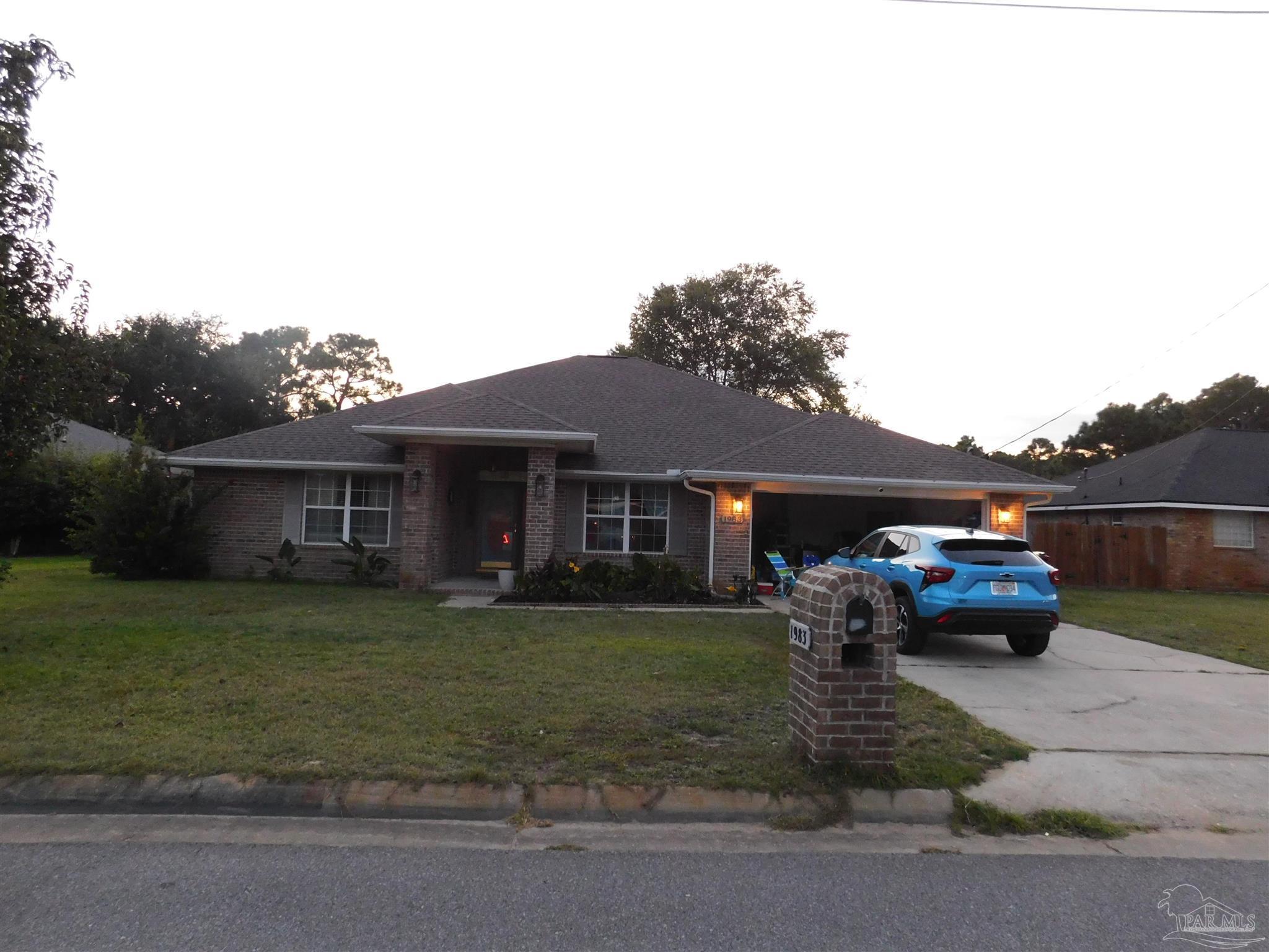 Photo of Listing #671613