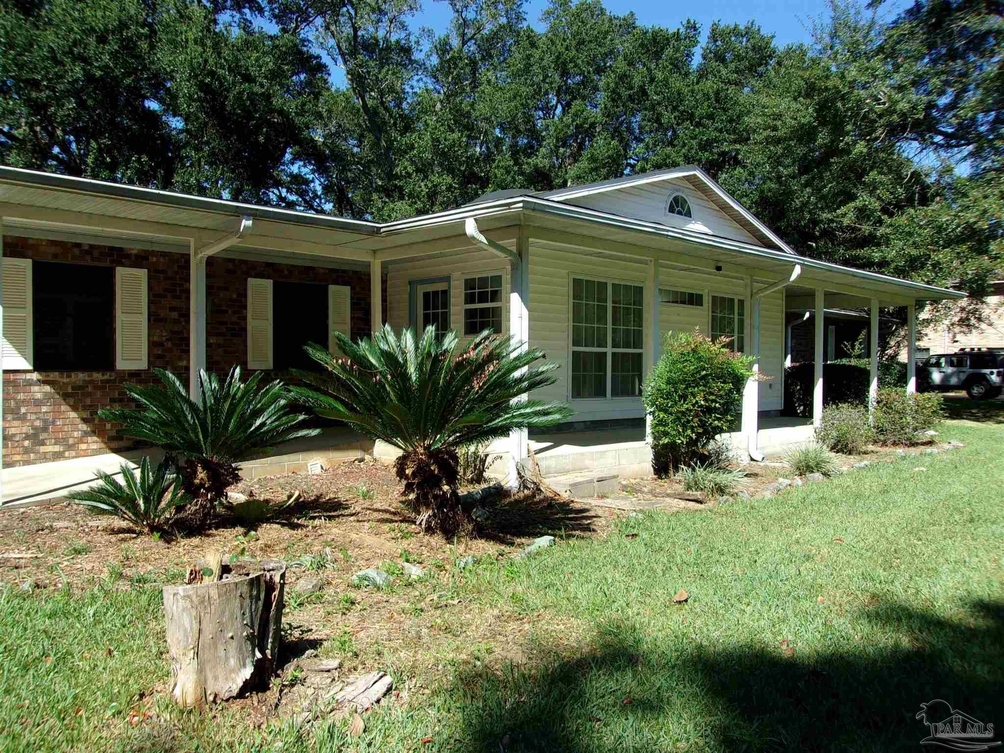 Photo of Listing #671658