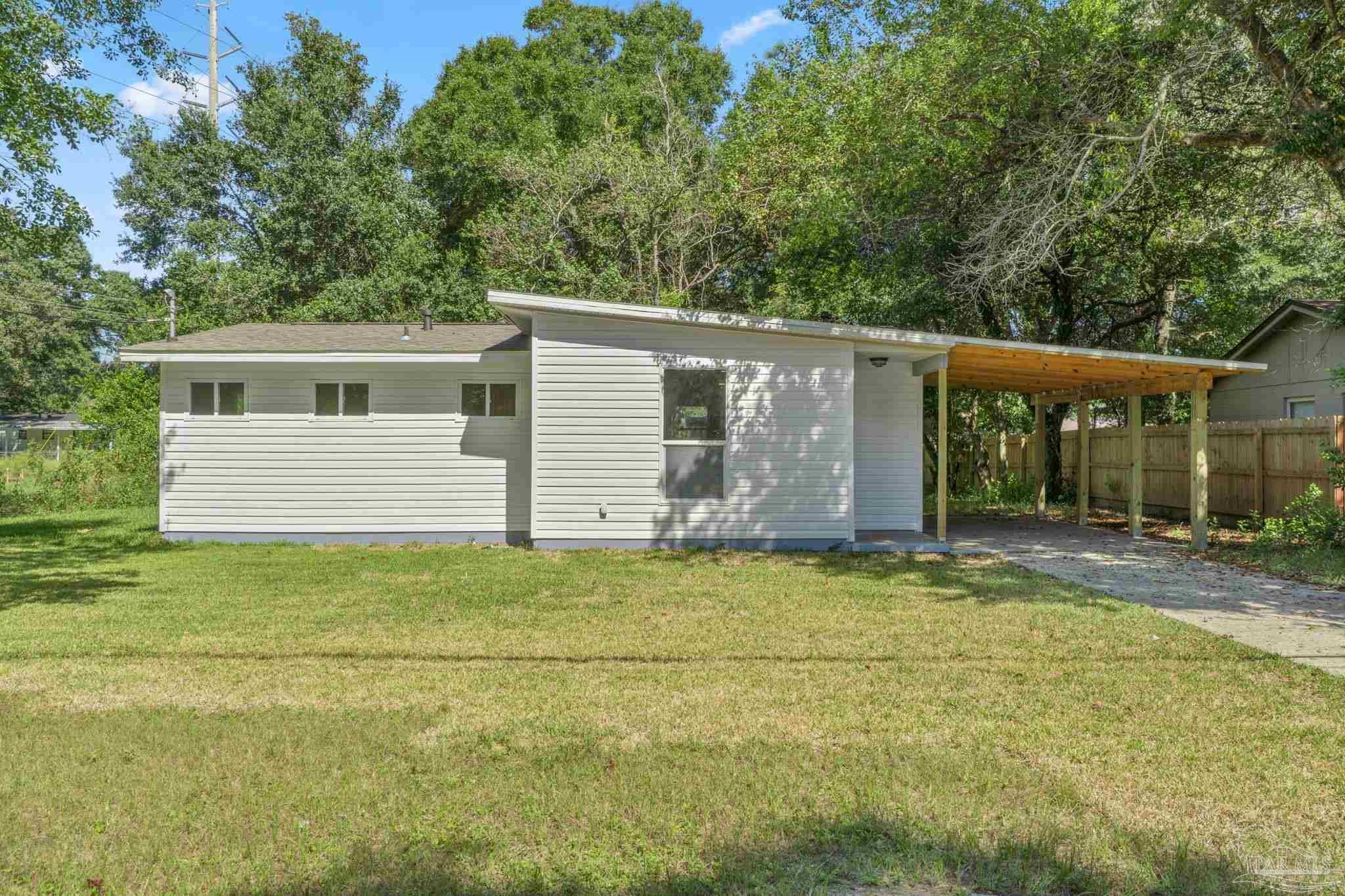 Photo of Listing #671665