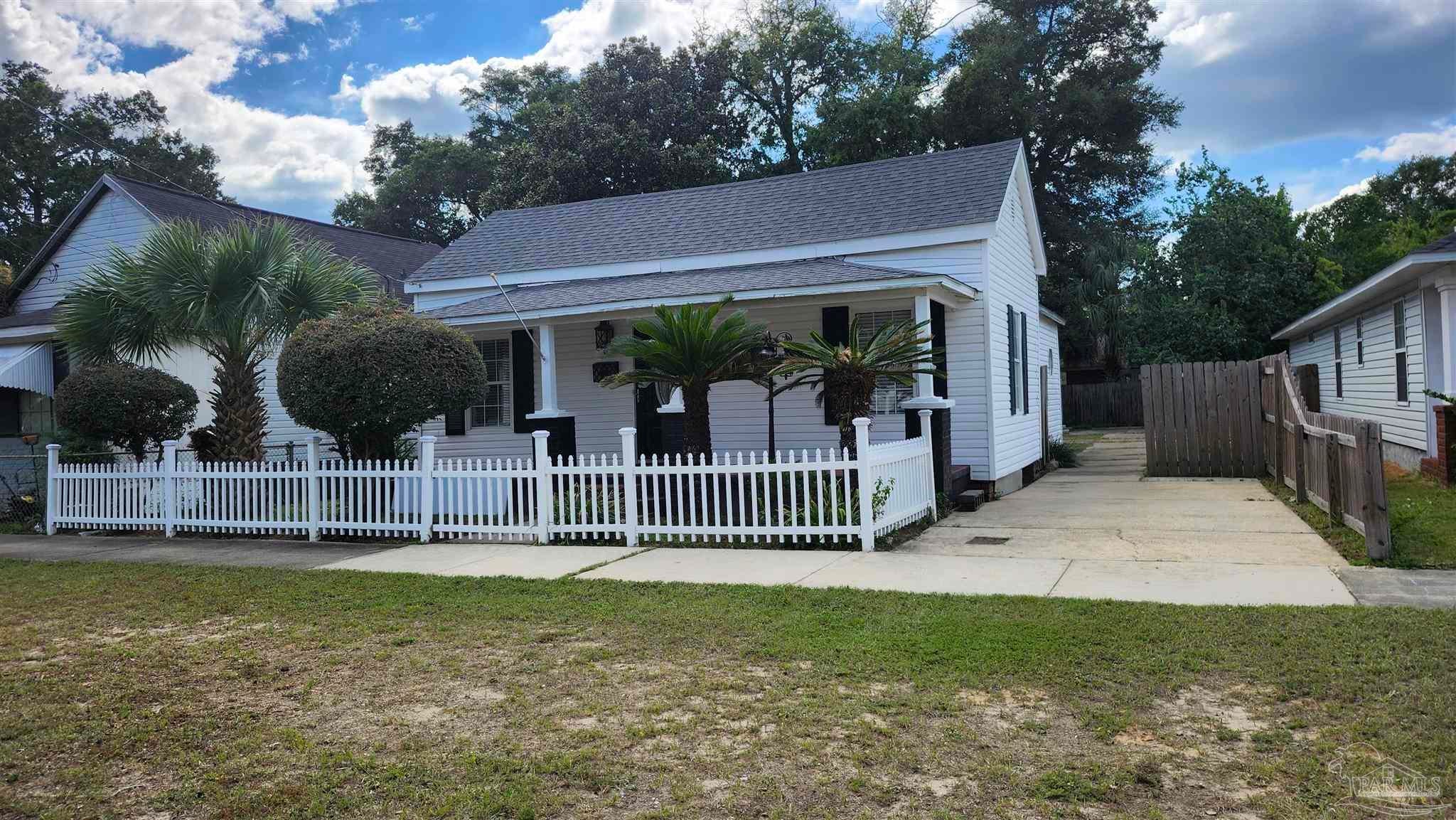 Photo of Listing #671694