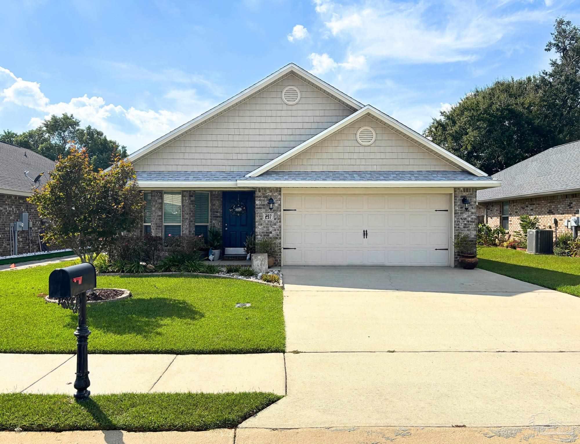 Photo of Listing #671749