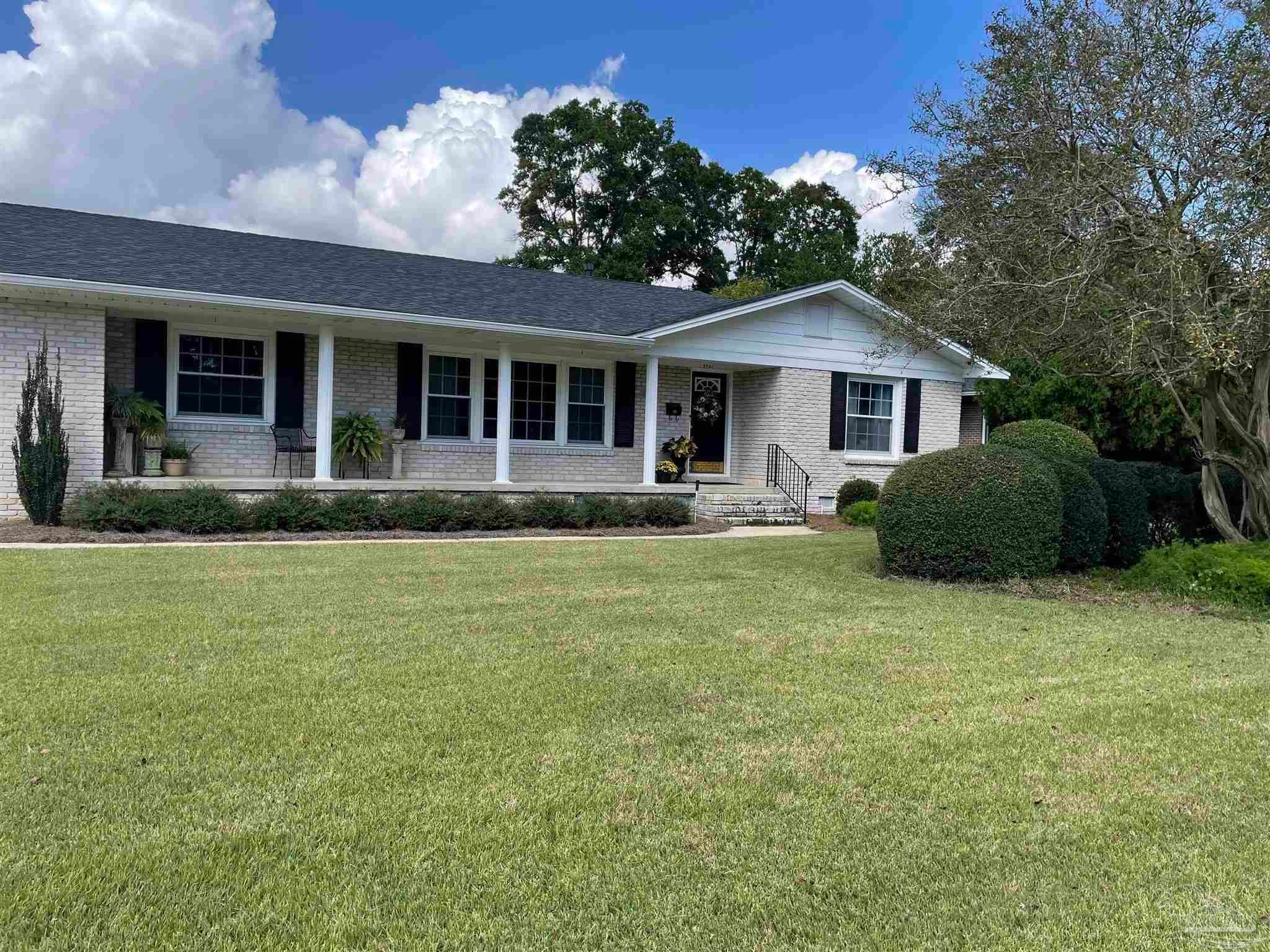 Photo of Listing #672165