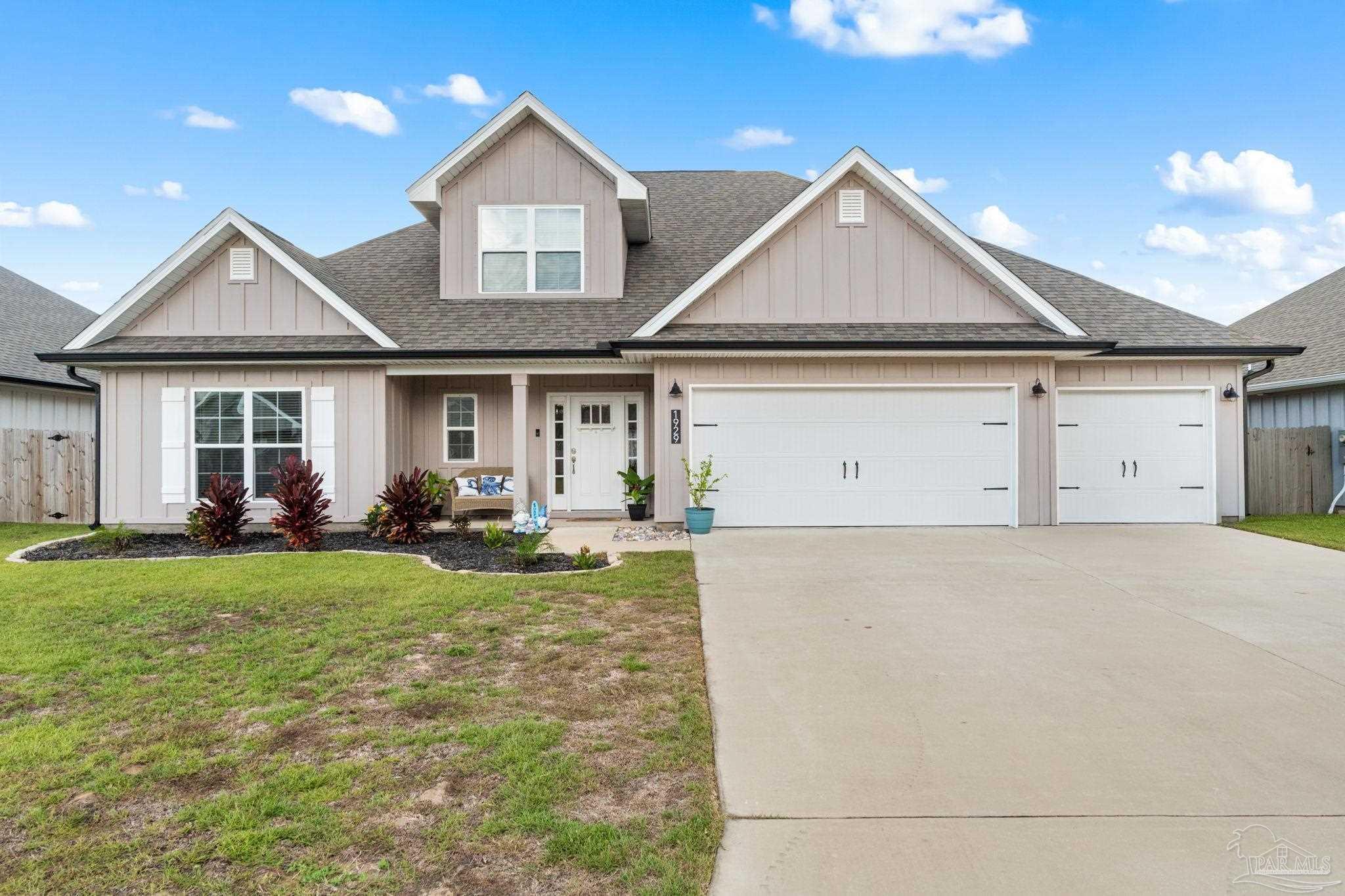 Photo of Listing #672198