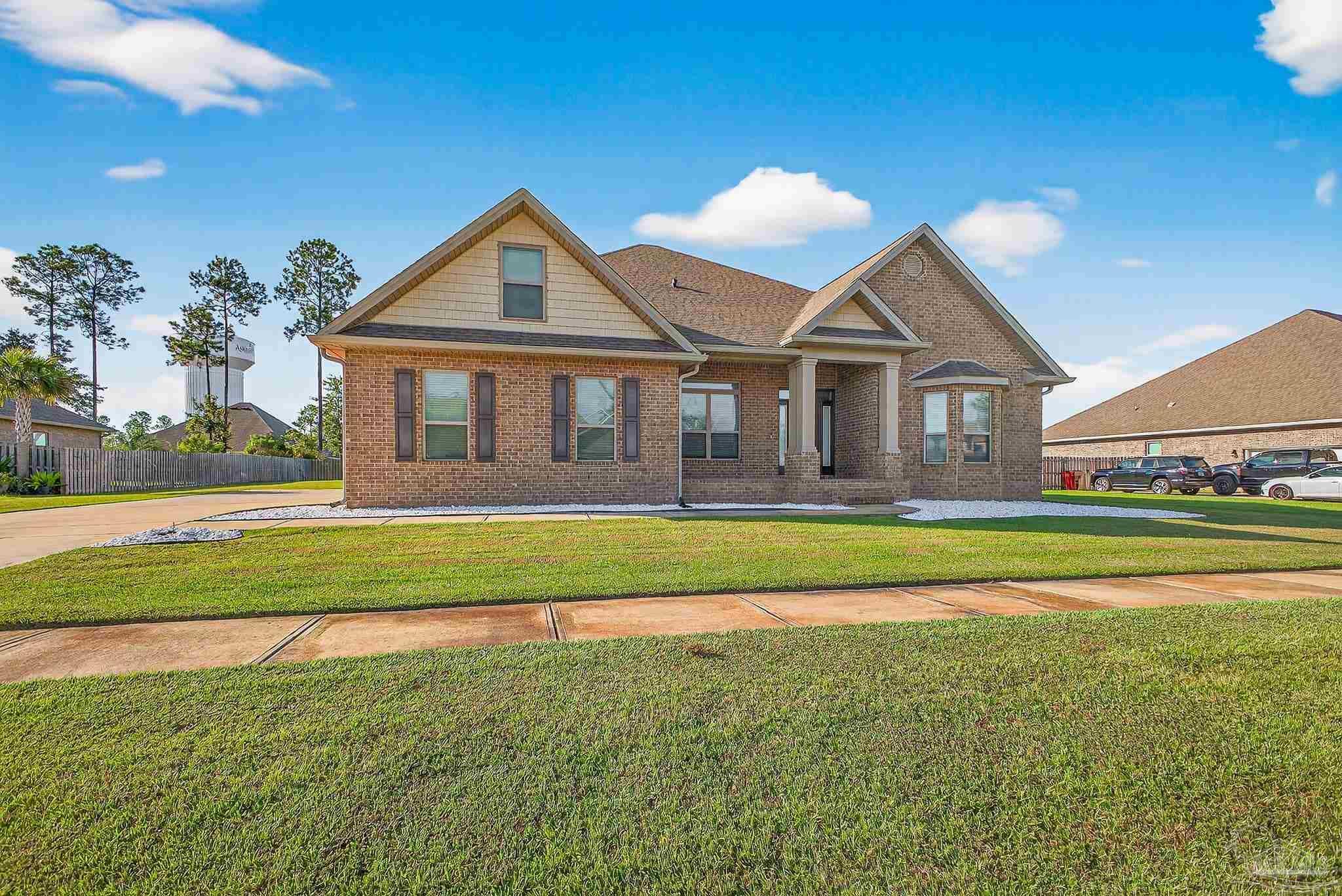 Photo of Listing #672203