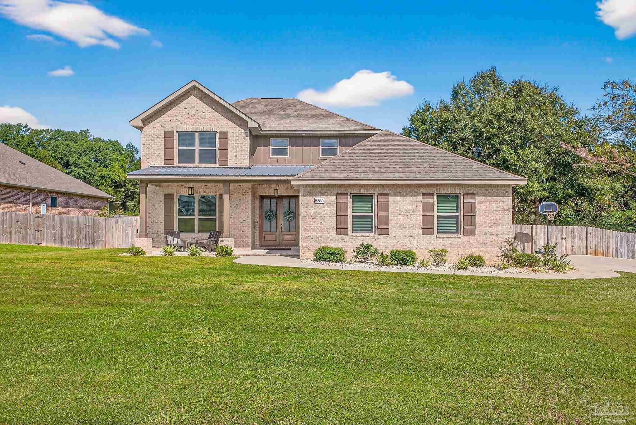 Photo of Listing #672260