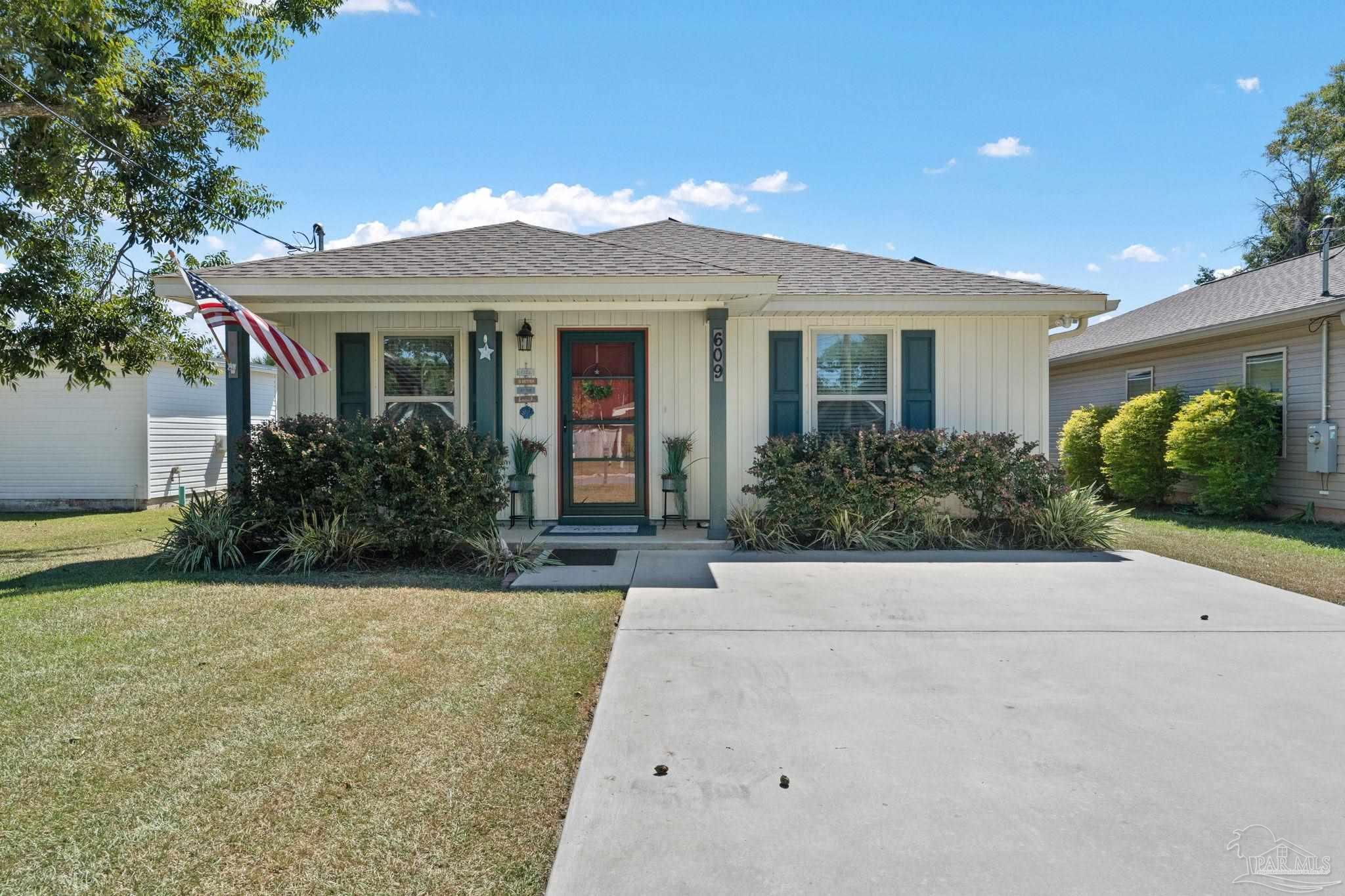 Photo of Listing #672333