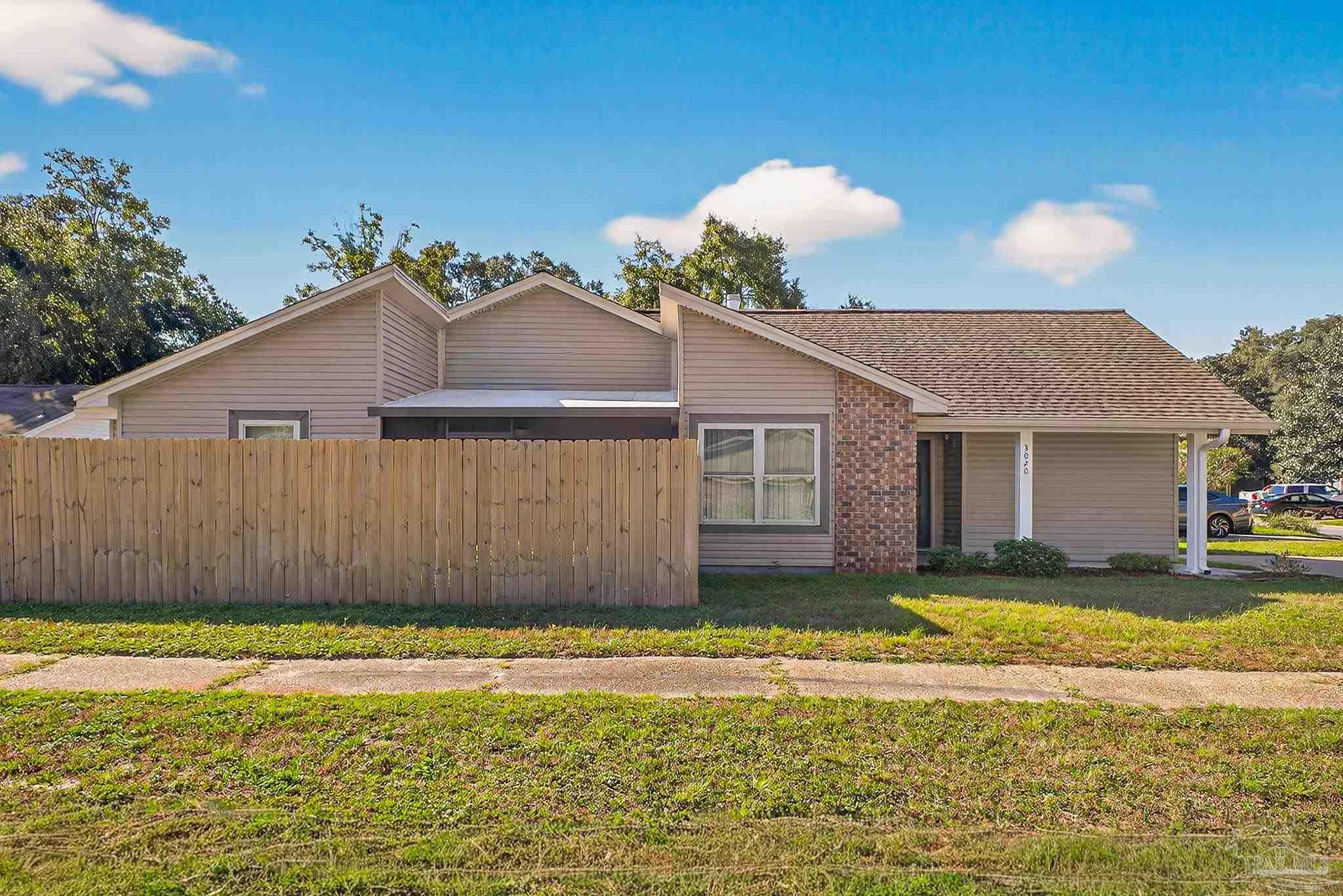 Photo of Listing #672338