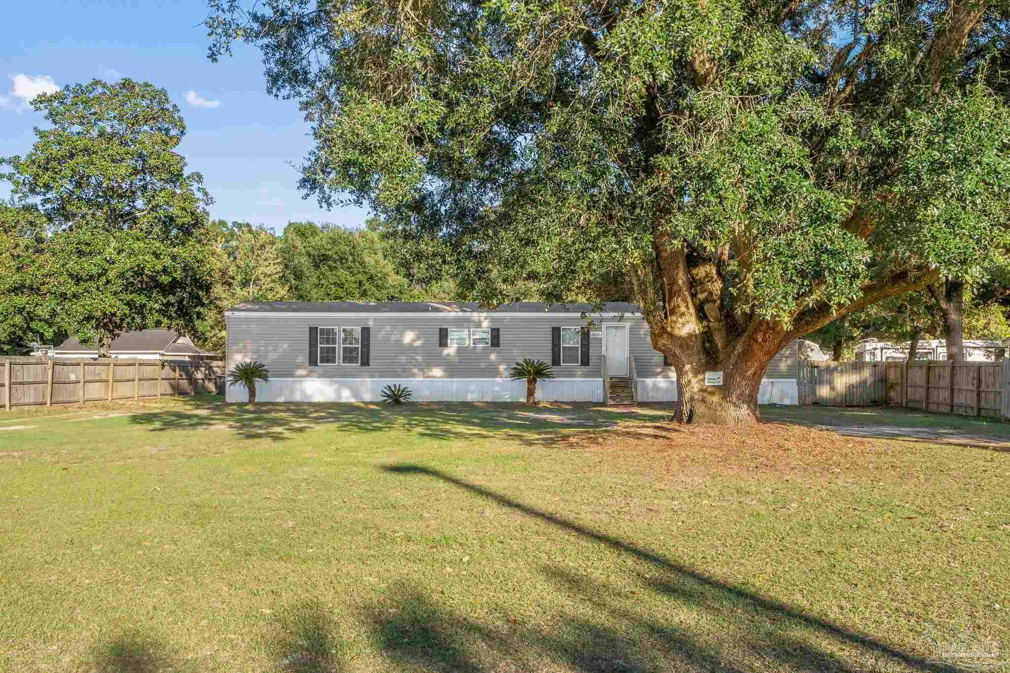 Photo of Listing #672347