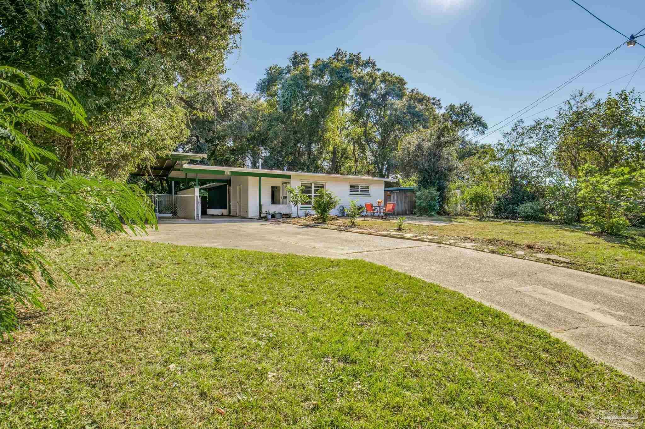 Photo of Listing #672410