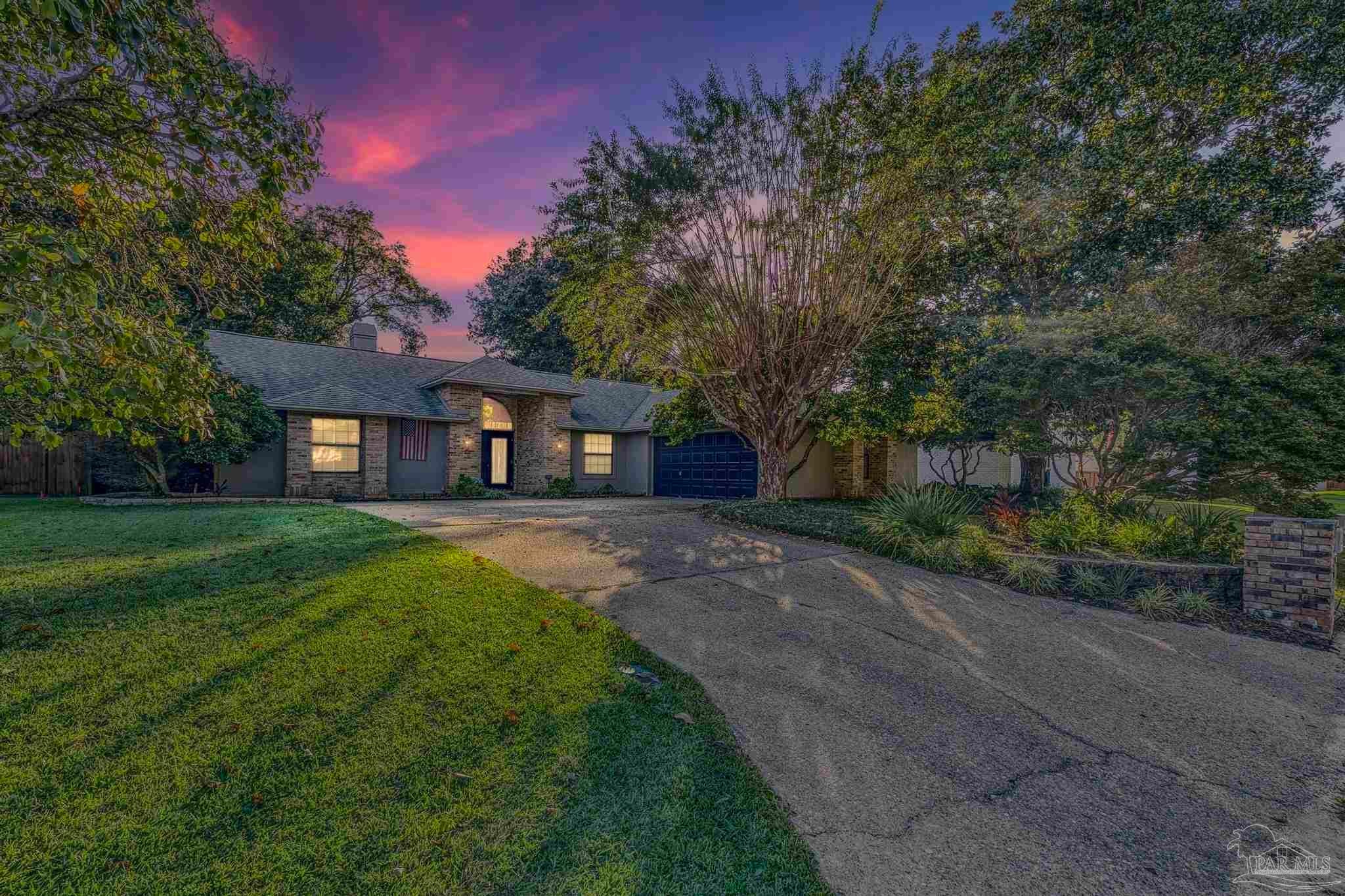 Photo of Listing #672437