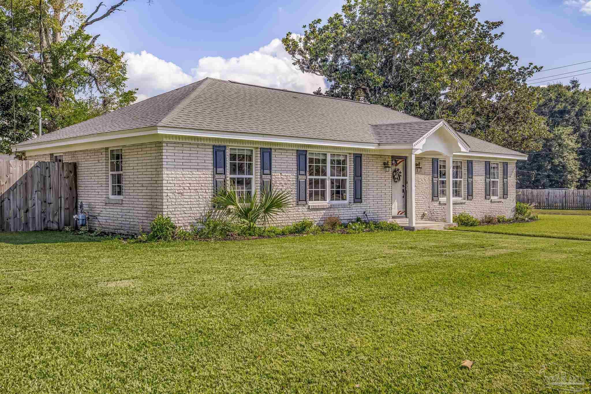 Photo of Listing #672544