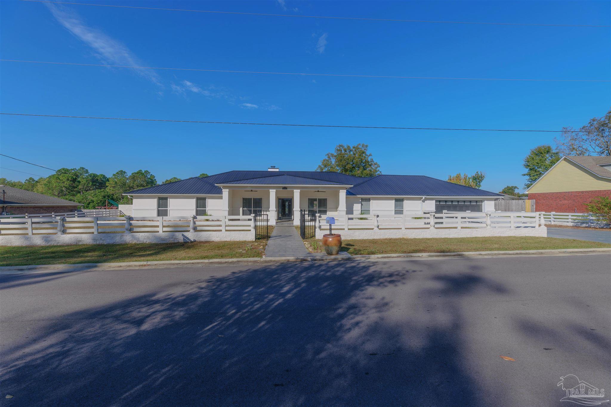 Photo of Listing #672562